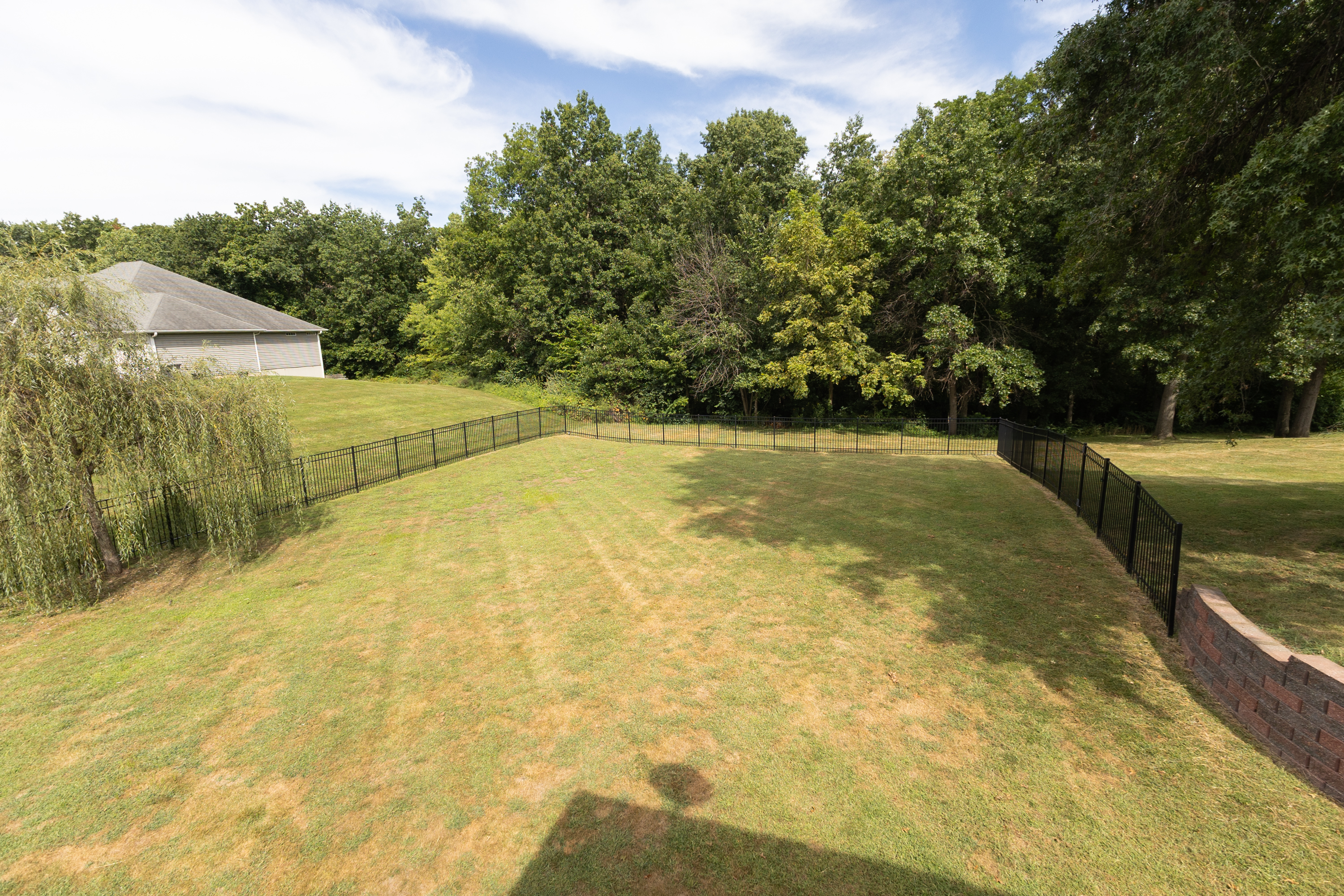 Moberly, Missouri, 65270, United States, 5 Bedrooms Bedrooms, ,Residential,For Sale,1928101