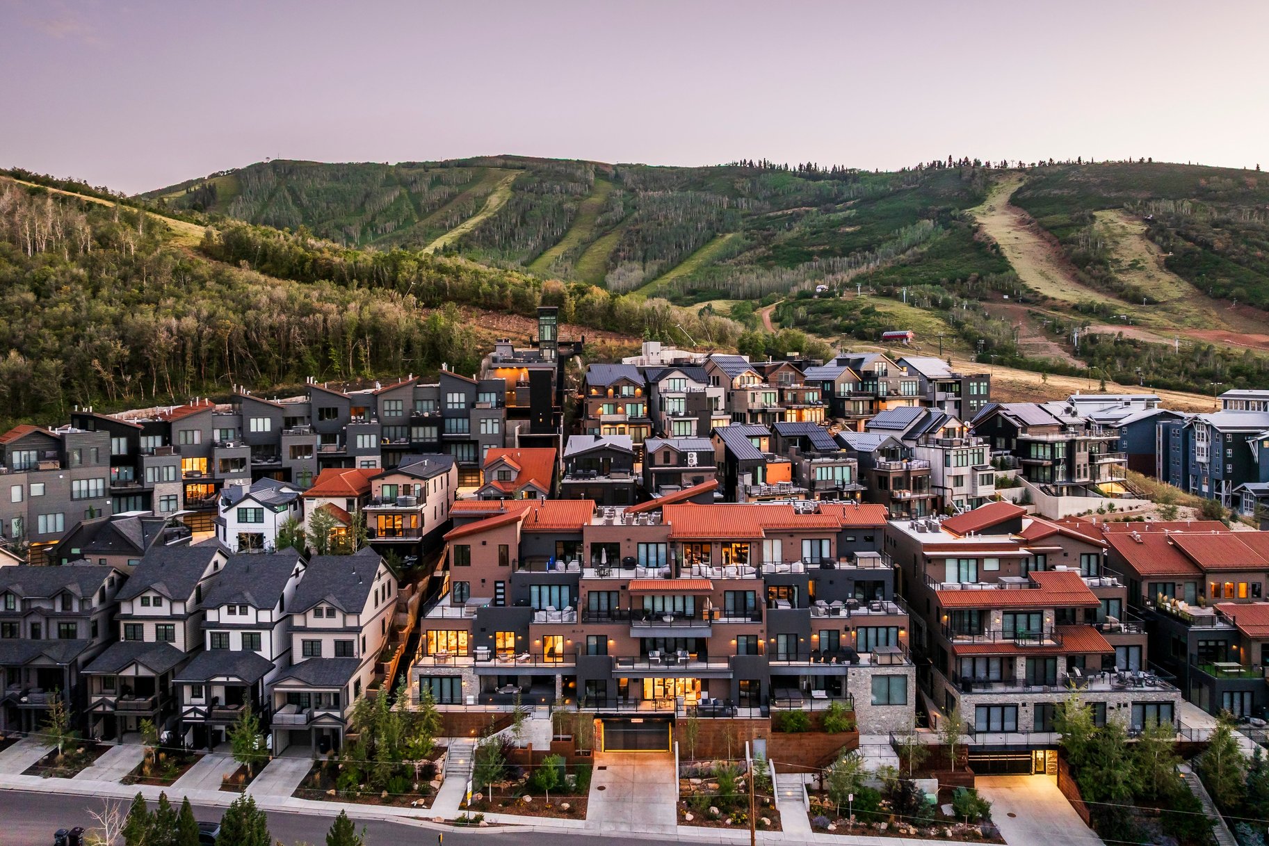  Light-Filled Turnkey Ski-In/Ski-Out Luxury Residence in Park City - 物件實景