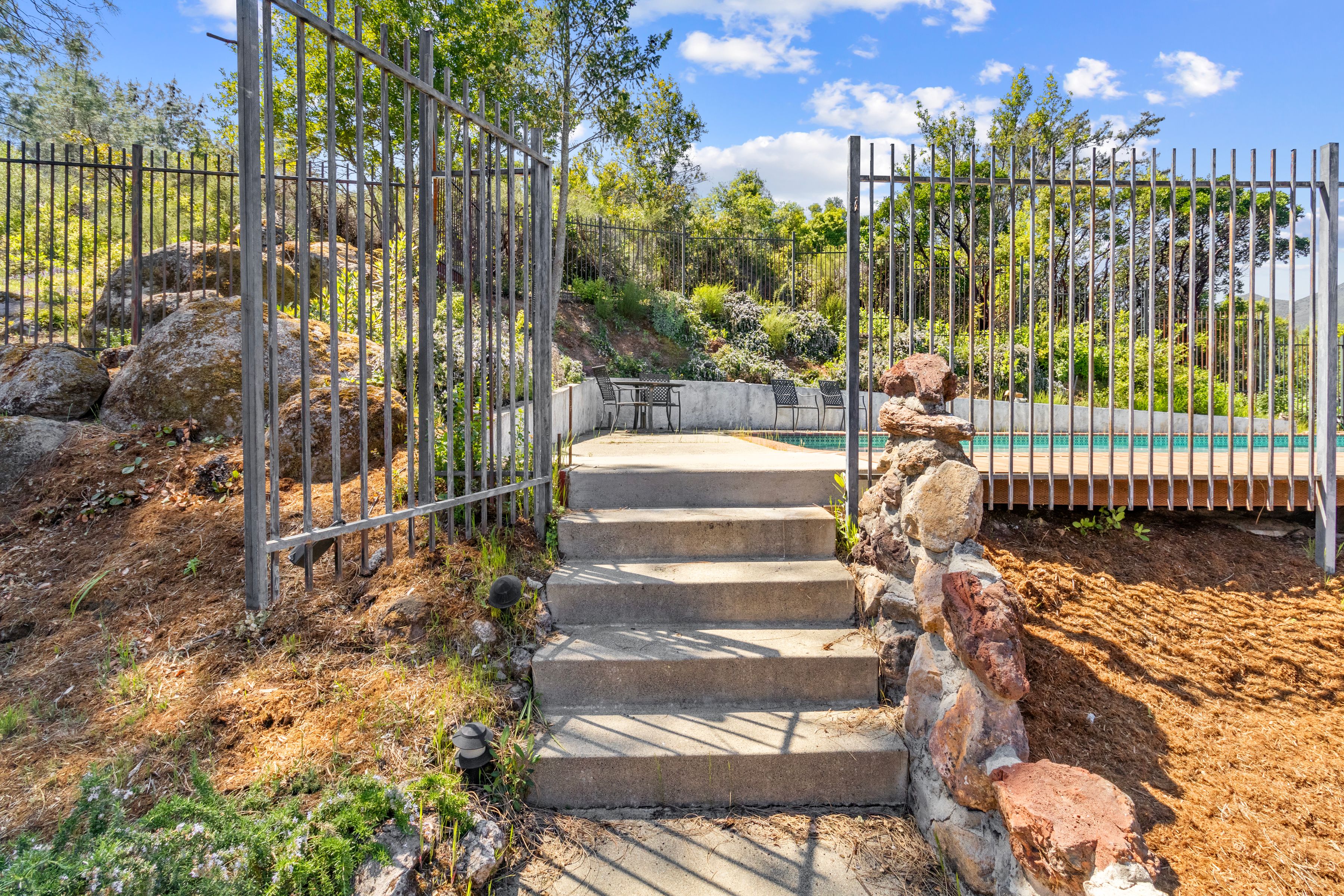  4805 Hawaina Way - 物件實景