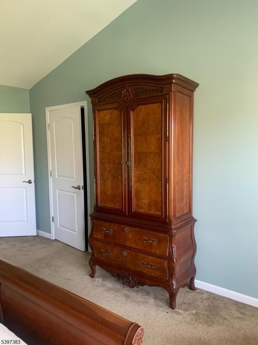 Allamuchy Twp., New Jersey, 07840, United States, 3 Bedrooms Bedrooms, ,3 BathroomsBathrooms,Residential,For Sale,1993571