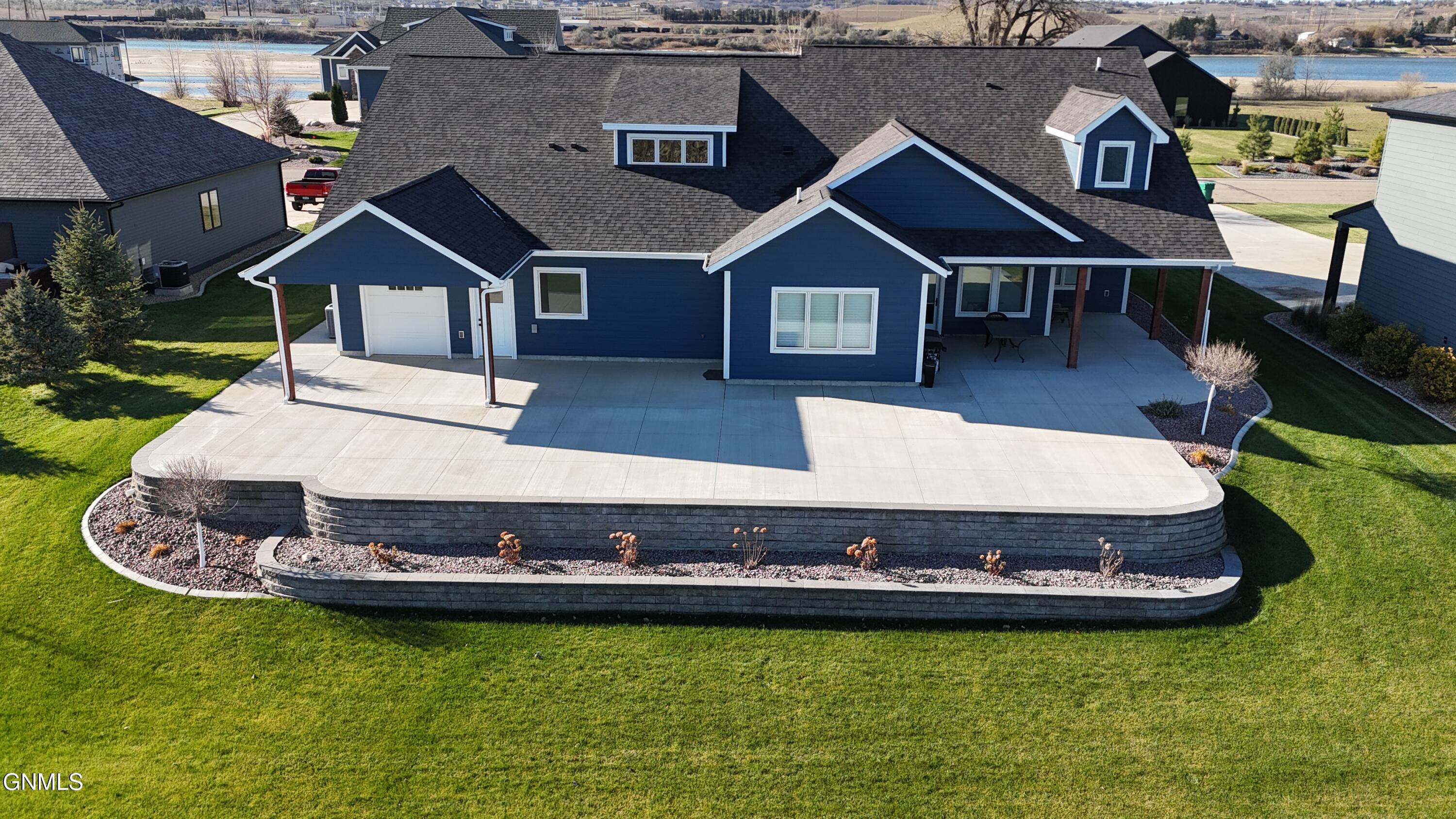 Bismarck, North Dakota, 58503, United States, 3 Bedrooms Bedrooms, ,3 BathroomsBathrooms,Residential,For Sale,1995468