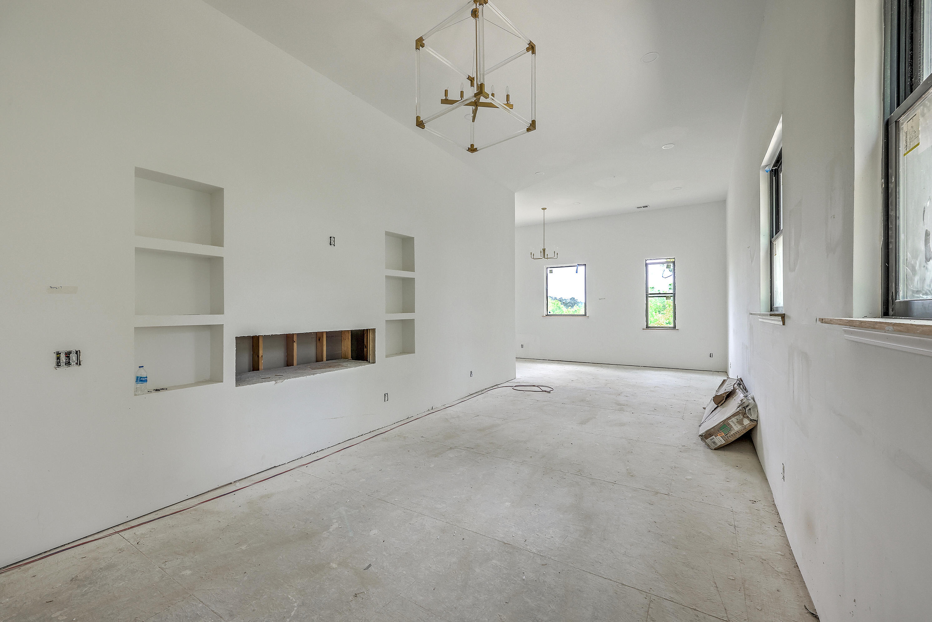 Summerville, South Carolina, 29485, United States, 5 Bedrooms Bedrooms, ,6 BathroomsBathrooms,Residential,For Sale,1977326