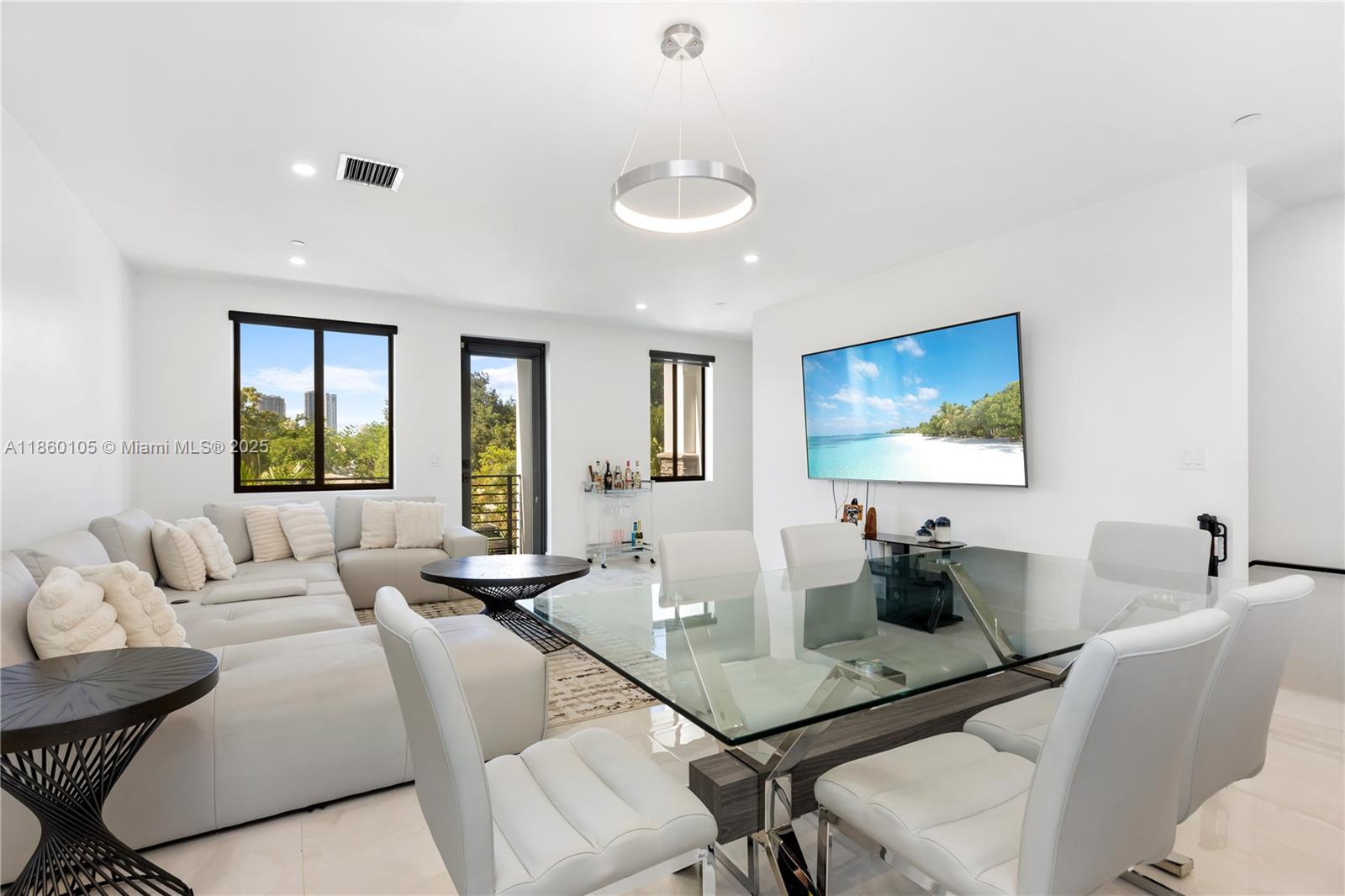 Fort Lauderdale, Florida, 33316, United States, 3 Bedrooms Bedrooms, ,4 BathroomsBathrooms,Residential,For Sale,1974975