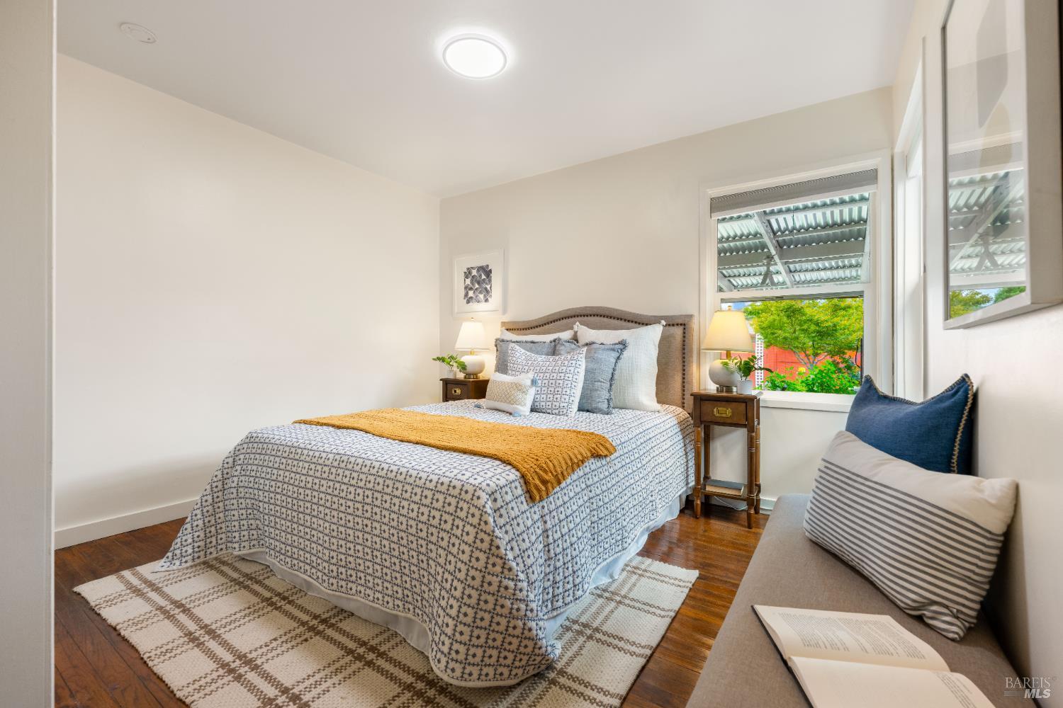 Napa, California, 94558, United States, 2 Bedrooms Bedrooms, ,1 BathroomBathrooms,Residential,For Sale,1947582