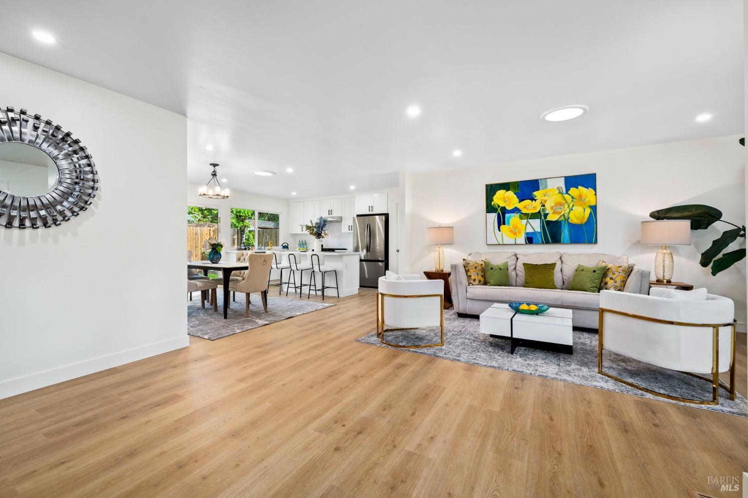 Santa Rosa, California, 95404, United States, 3 Bedrooms Bedrooms, ,2 BathroomsBathrooms,Residential,For Sale,1872467