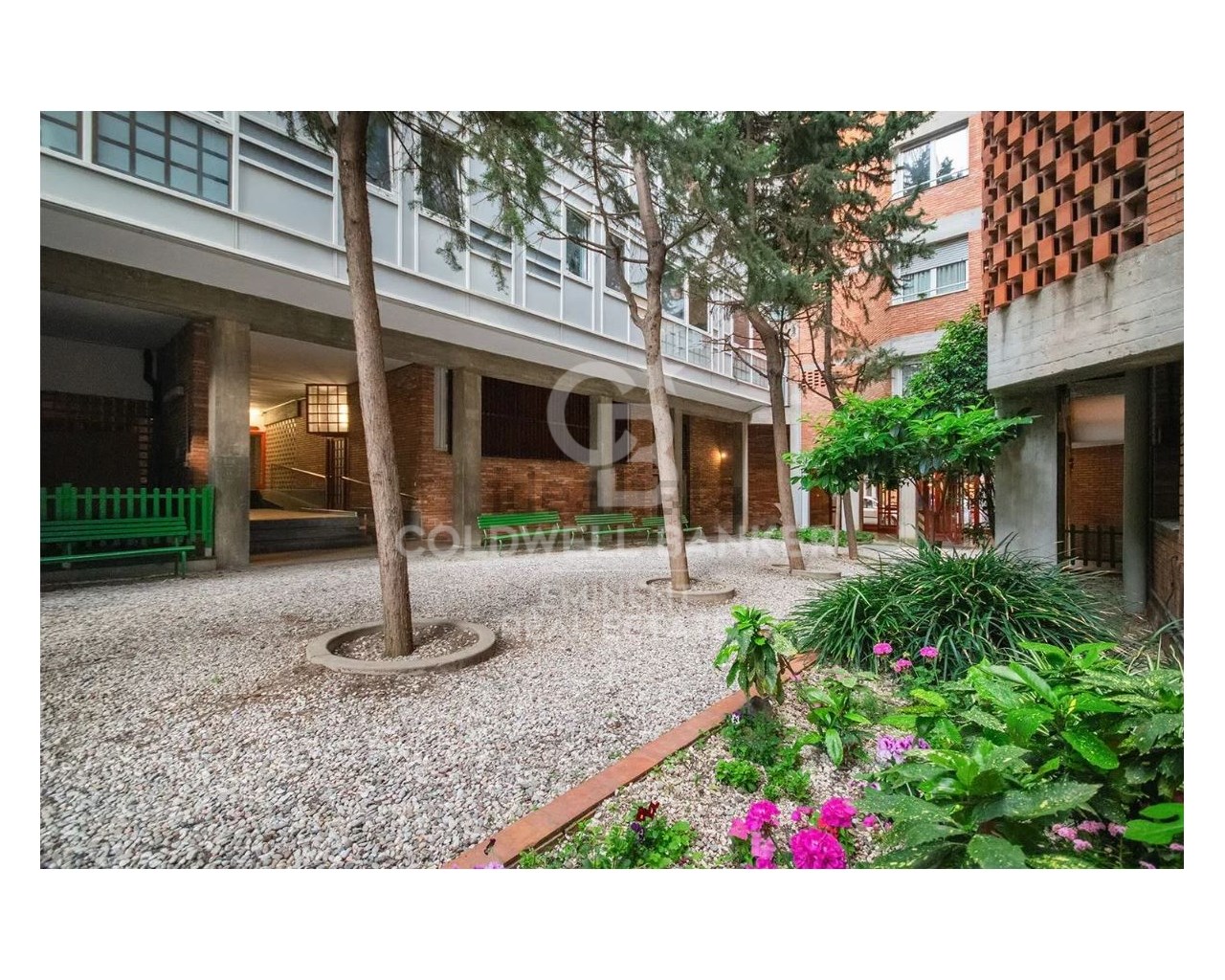 Barcelona, Catalonia, ES, 3 Bedrooms Bedrooms, ,2 BathroomsBathrooms,Residential,For Sale,1827356