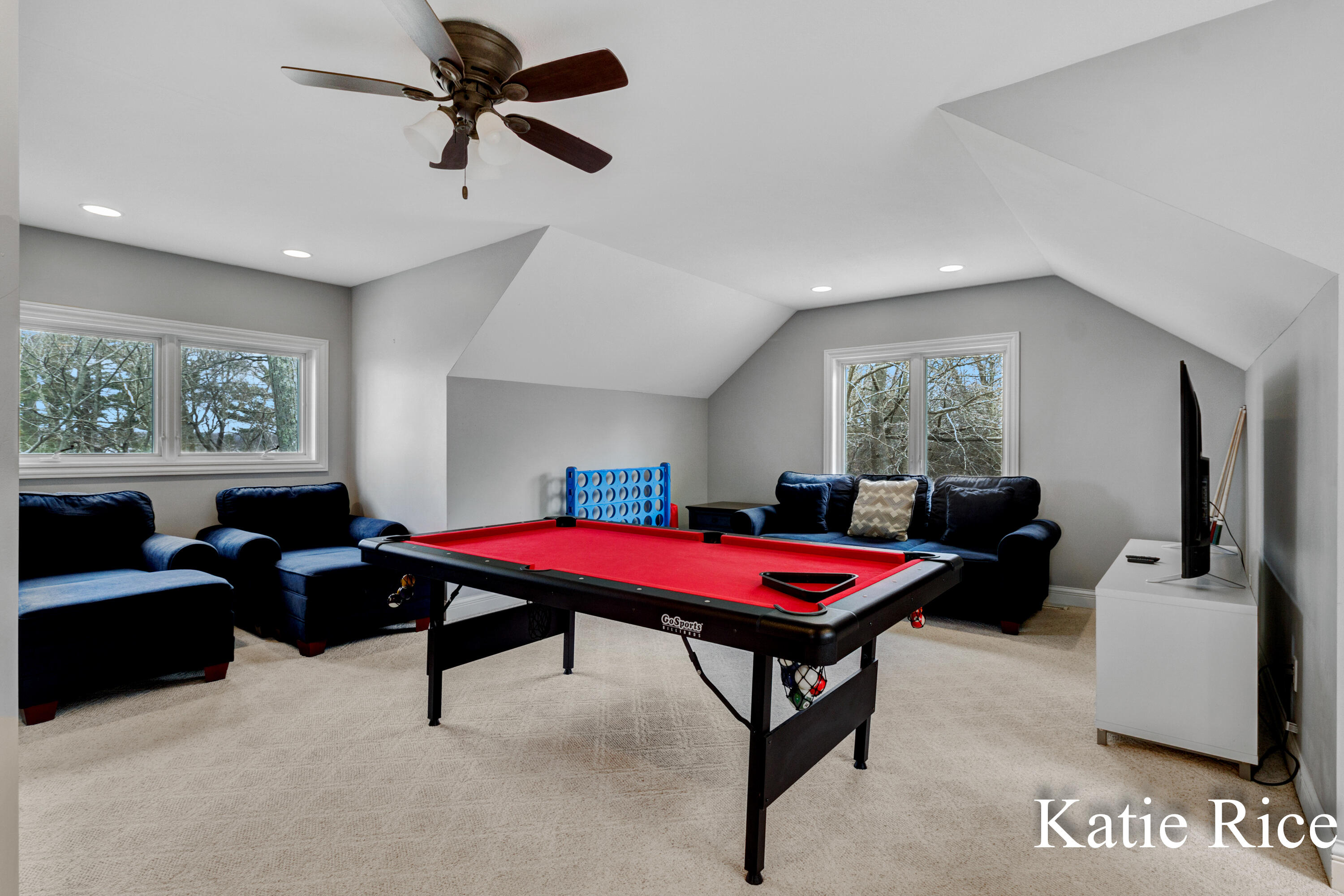 Whitehall, Michigan, 49461, United States, 4 Bedrooms Bedrooms, ,4 BathroomsBathrooms,Residential,For Sale,1779471