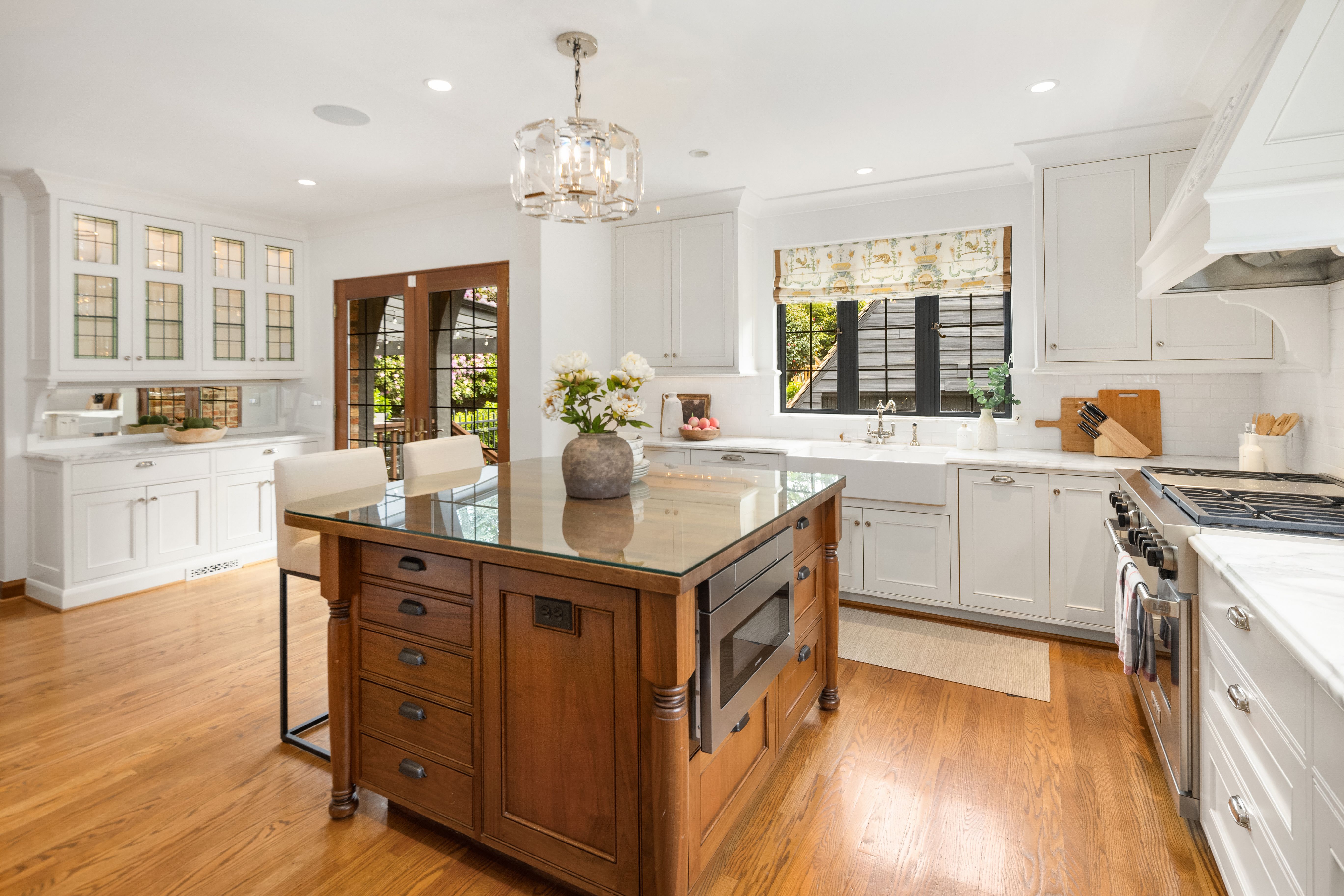  1105 Shenandoah Dr E, Seattle, WA 98112 - 物件實景