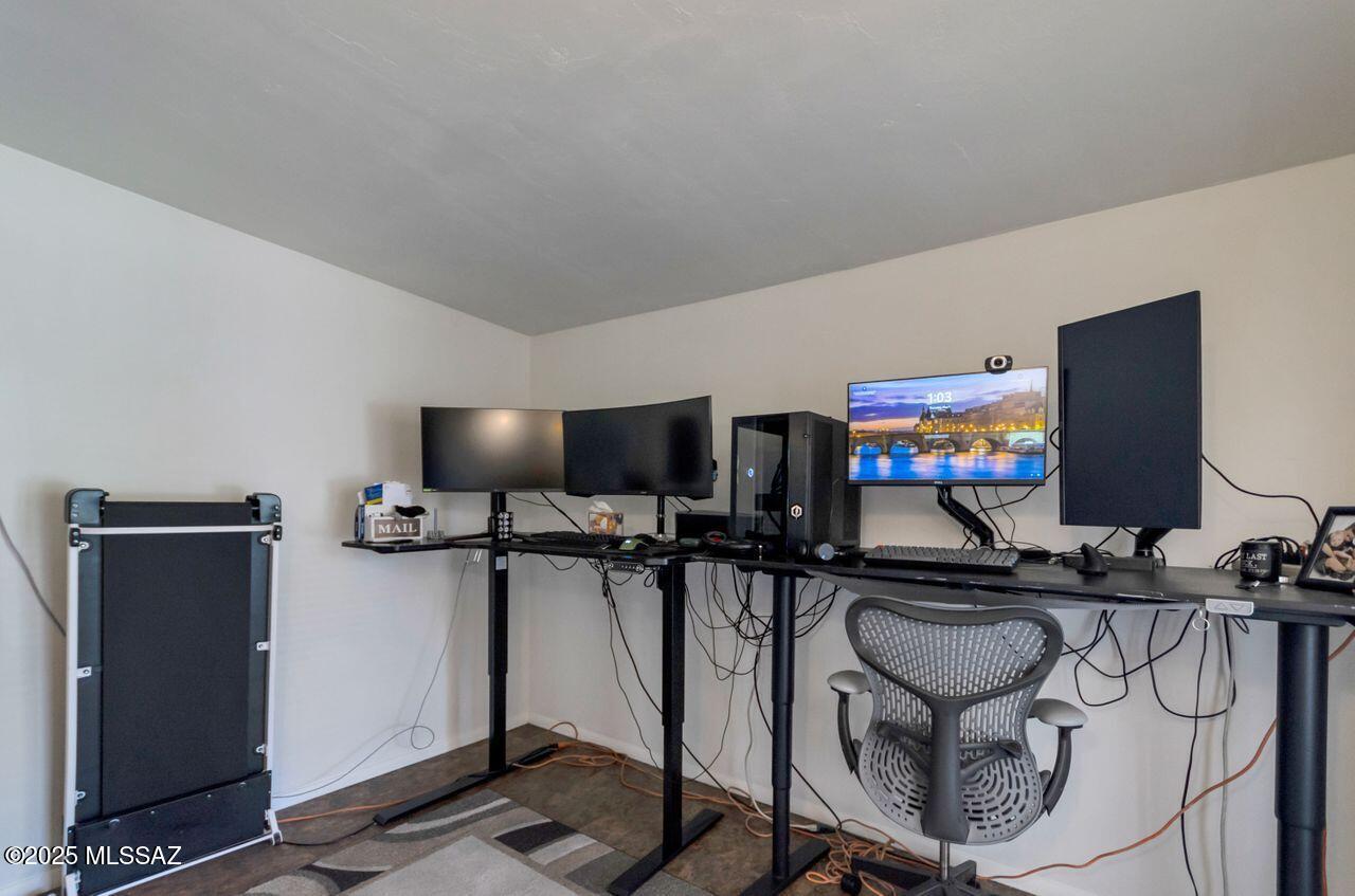 Tucson, Arizona, 85715, United States, 4 Bedrooms Bedrooms, ,2 BathroomsBathrooms,Residential,For Sale,1955495