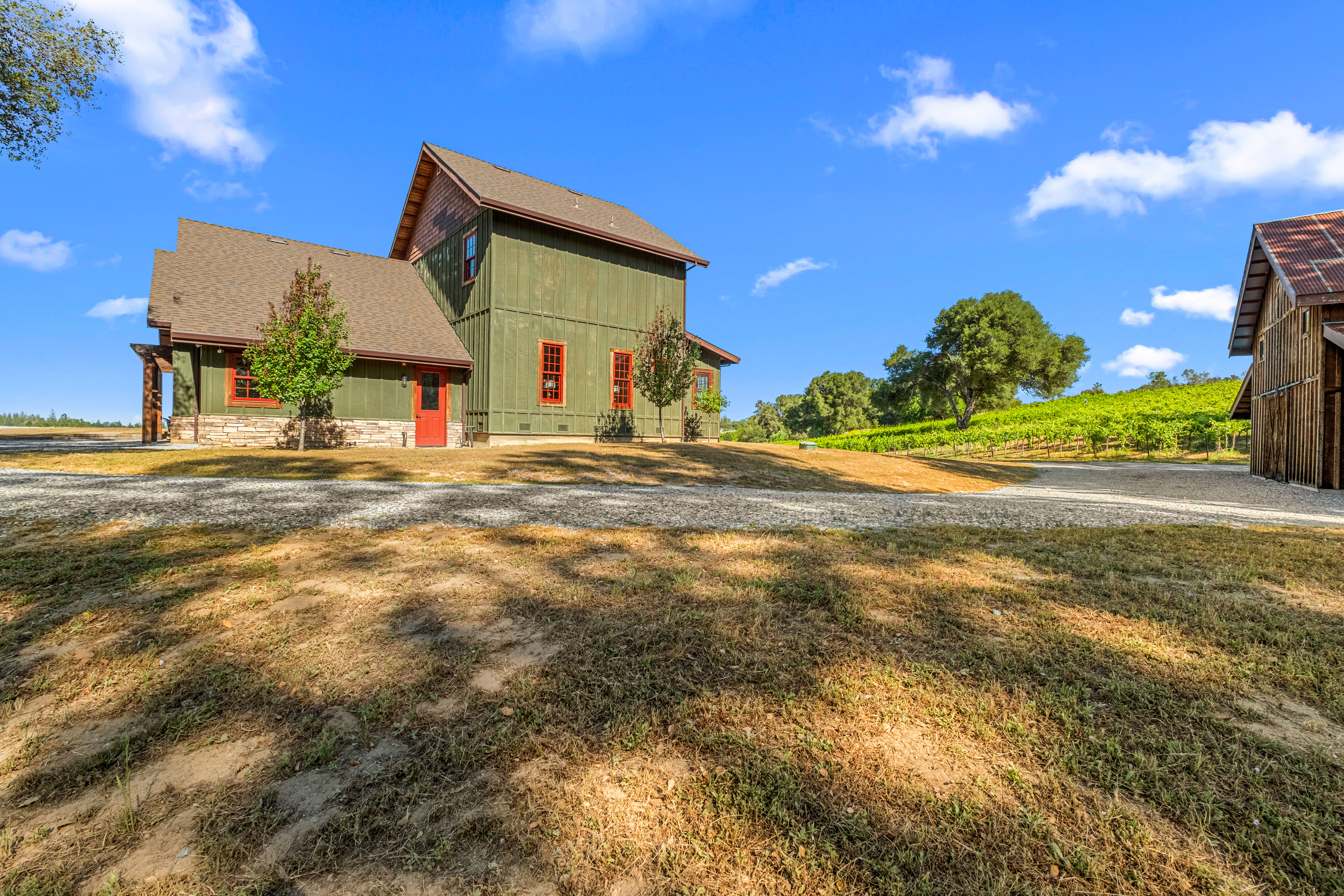  7330 Perry Creek Road, Somerset, CA 95684 - 物件實景