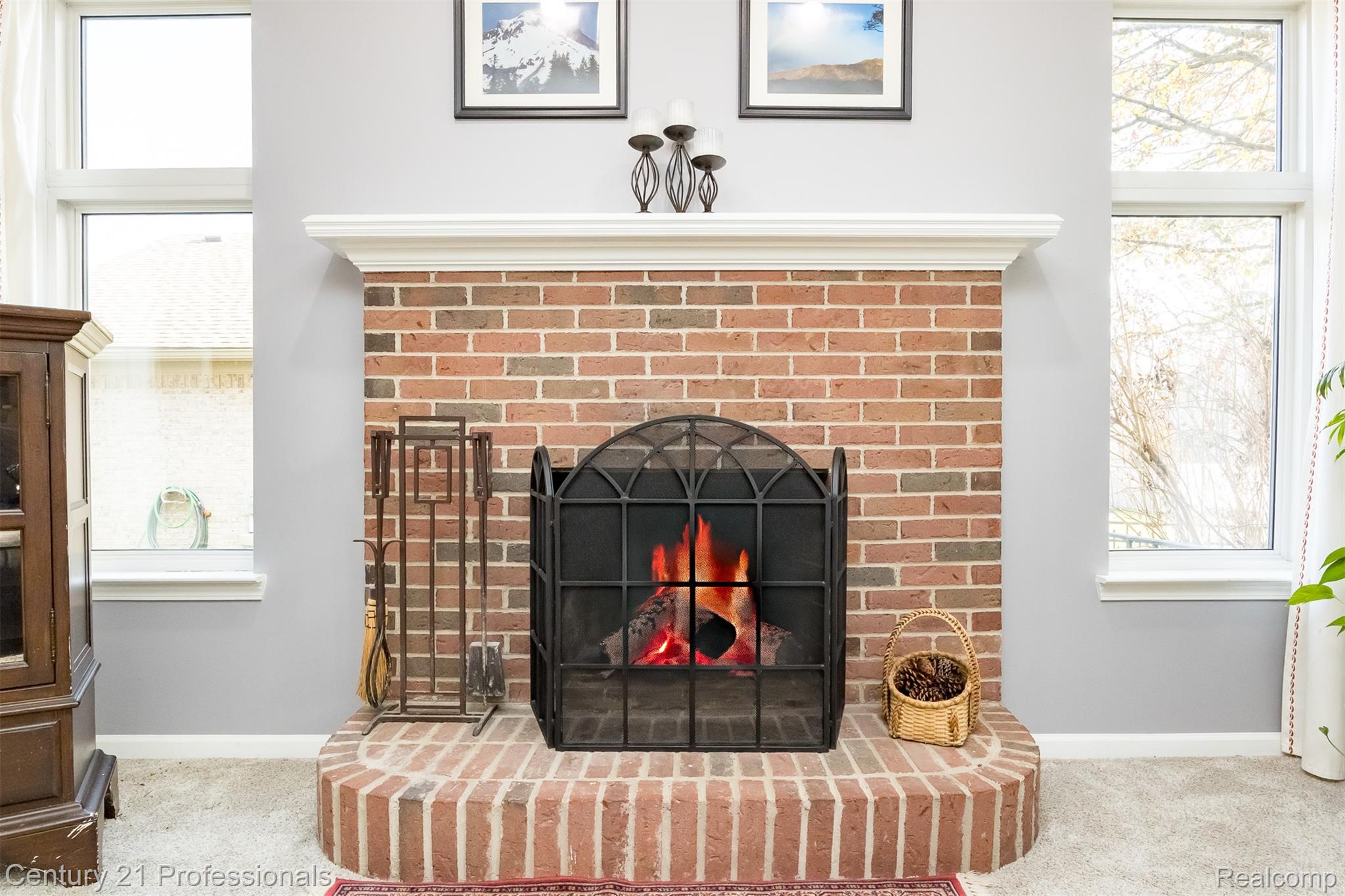 Macomb, Michigan, 48044, United States, 4 Bedrooms Bedrooms, ,3 BathroomsBathrooms,Residential,For Sale,1997727