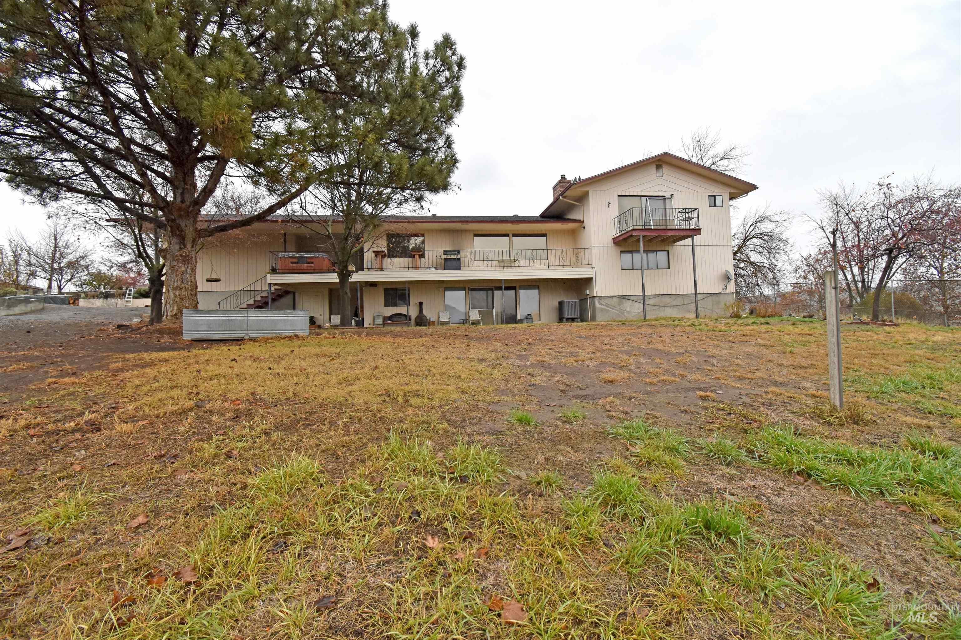 Clarkston, Washington, 99403, United States, 5 Bedrooms Bedrooms, ,4 BathroomsBathrooms,Residential,For Sale,2005826