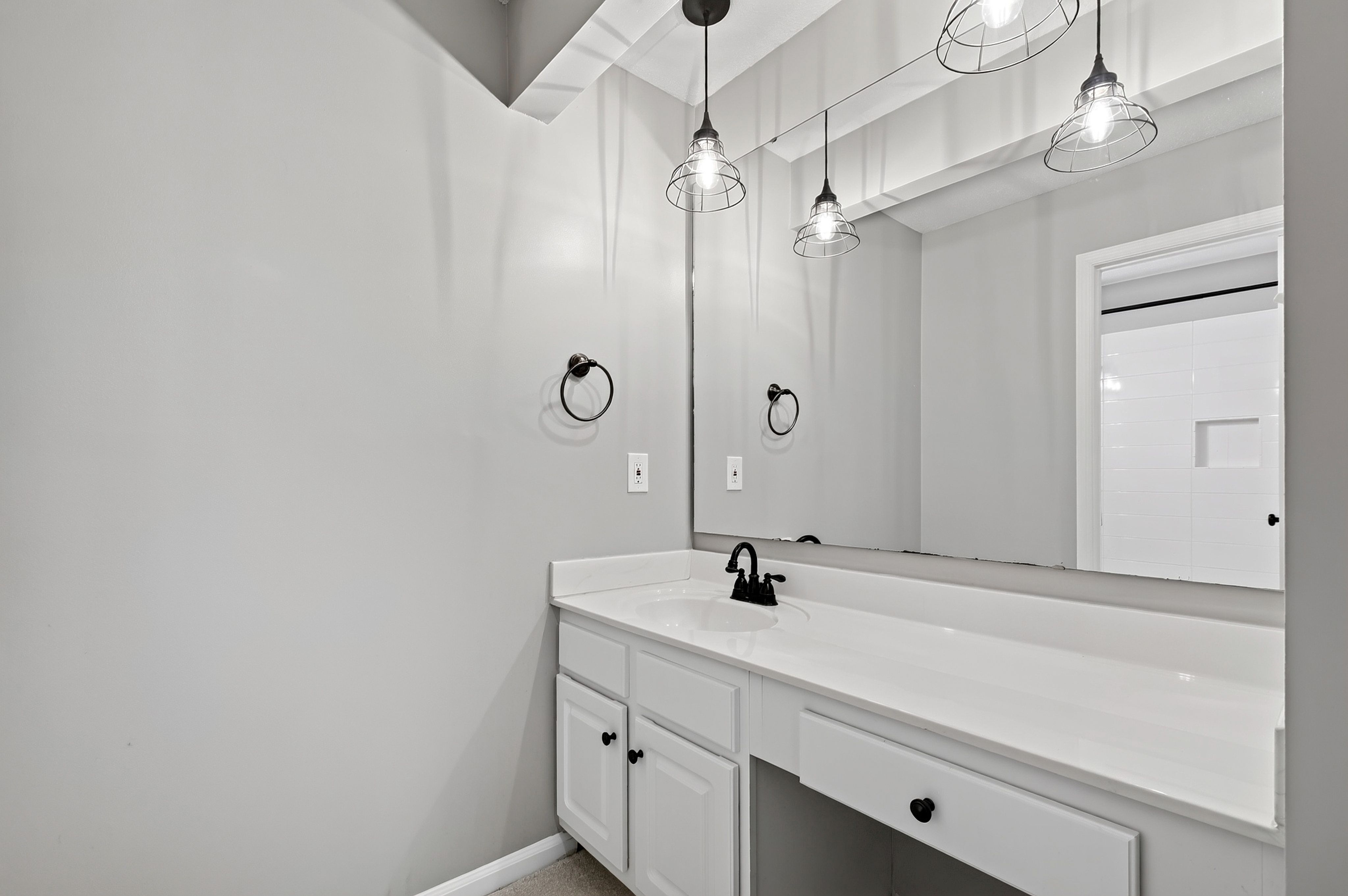  1061 Wirewood Drive, Raleigh, NC 27605 - 物件實景