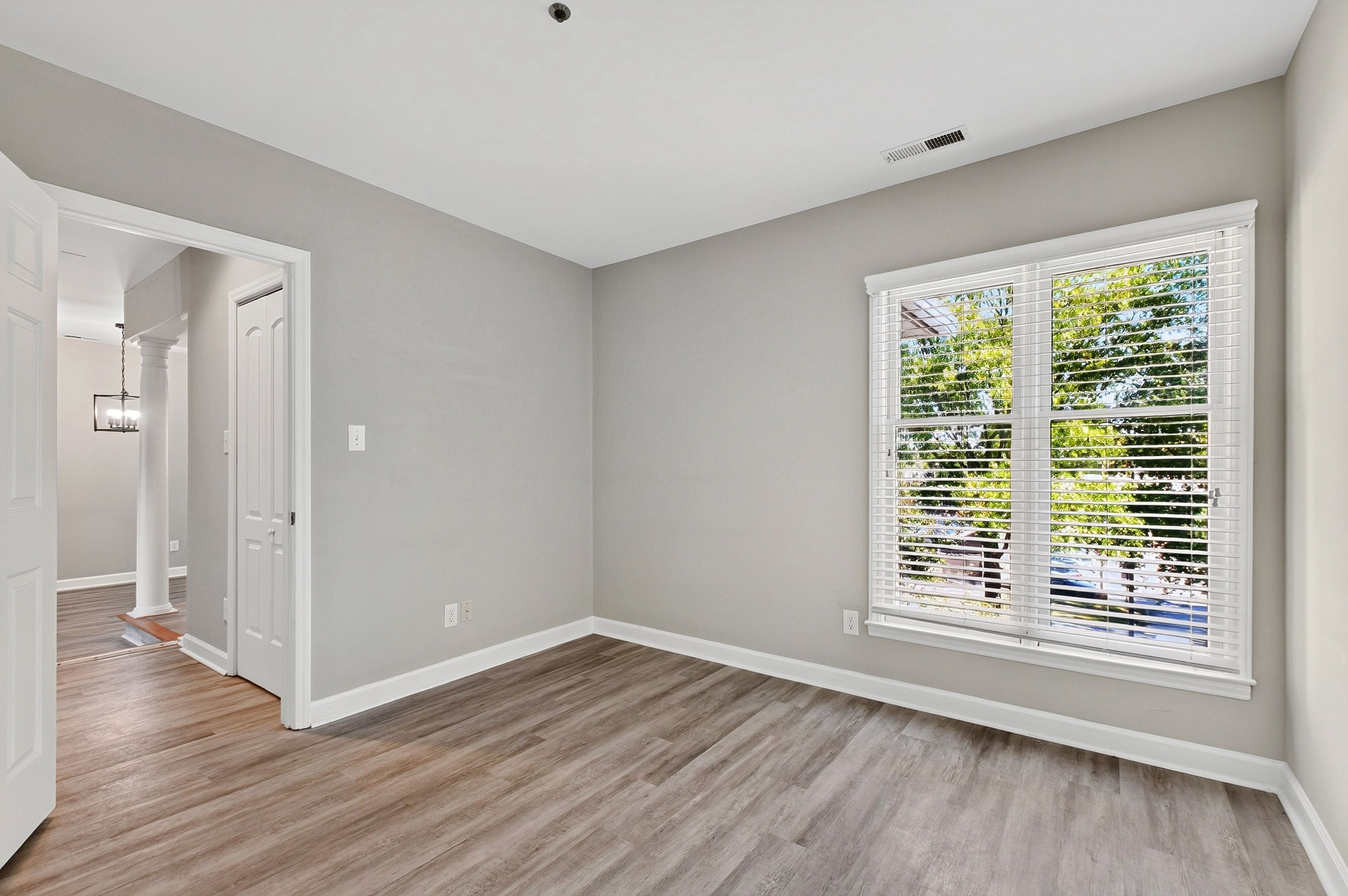  243 New Bern Place, Raleigh, NC 27601 - 物件實景