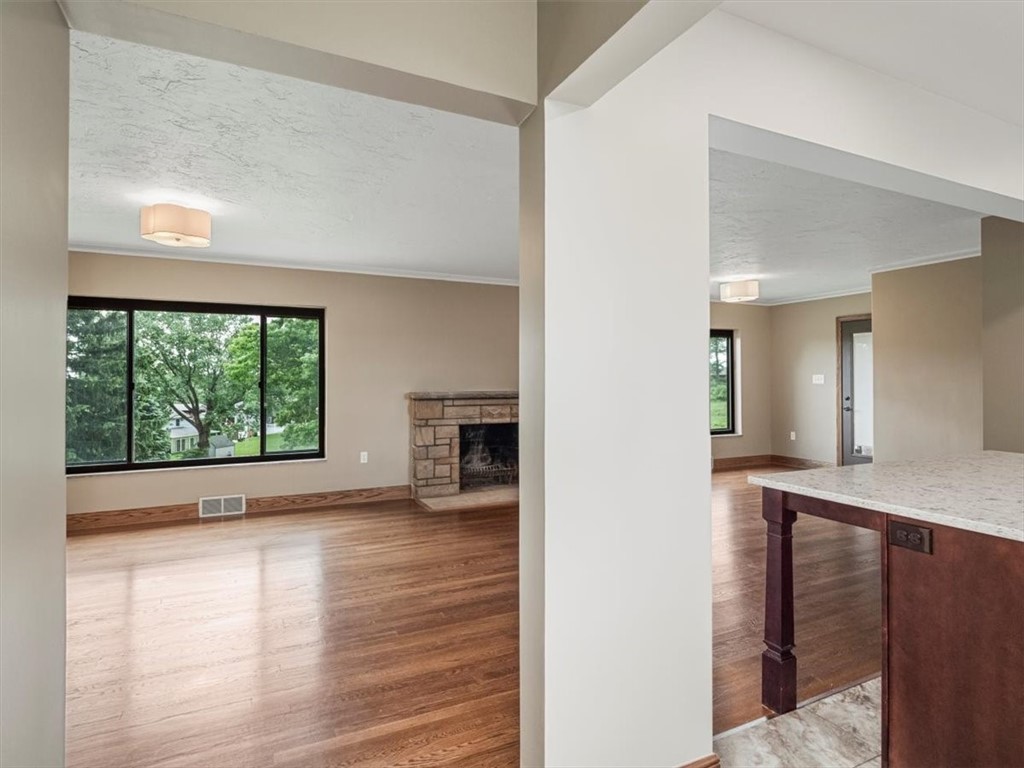 Center Twp, Pennsylvania, 15061, United States, 3 Bedrooms Bedrooms, ,3 BathroomsBathrooms,Residential,For Sale,1883463