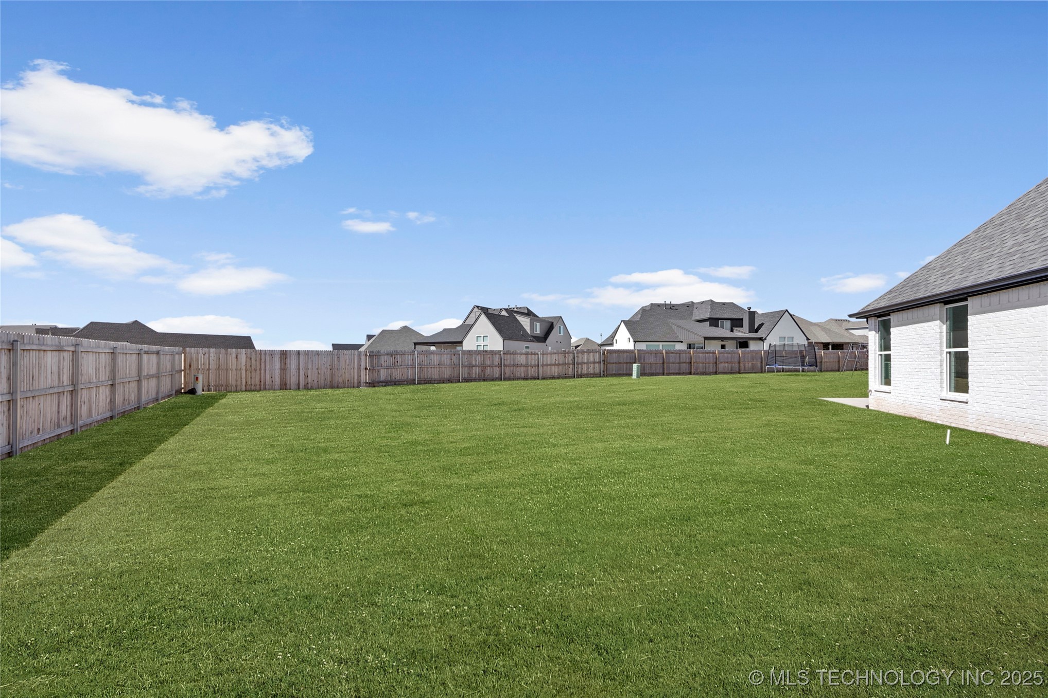 Bixby, Oklahoma, 74008, United States, 4 Bedrooms Bedrooms, ,4 BathroomsBathrooms,Residential,For Sale,1827435