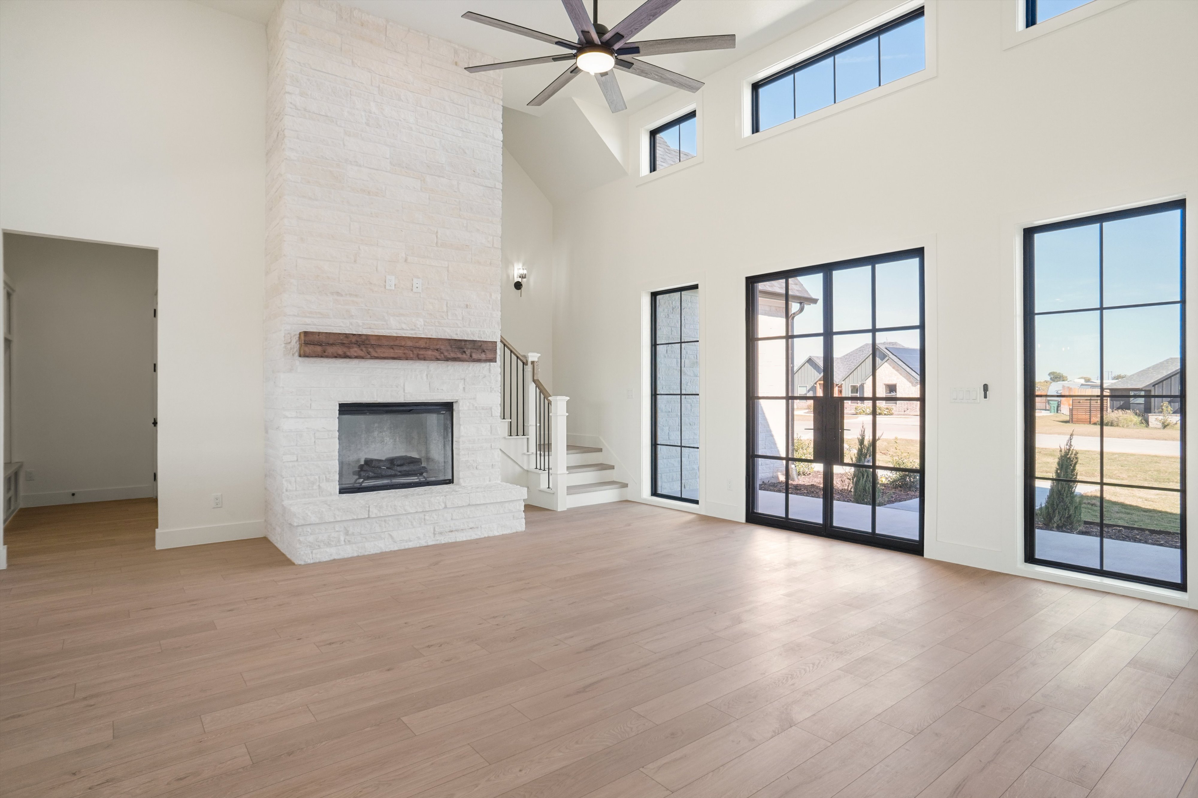 Paradise, Texas, 76073, United States, 3 Bedrooms Bedrooms, ,3 BathroomsBathrooms,Residential,For Sale,1979690