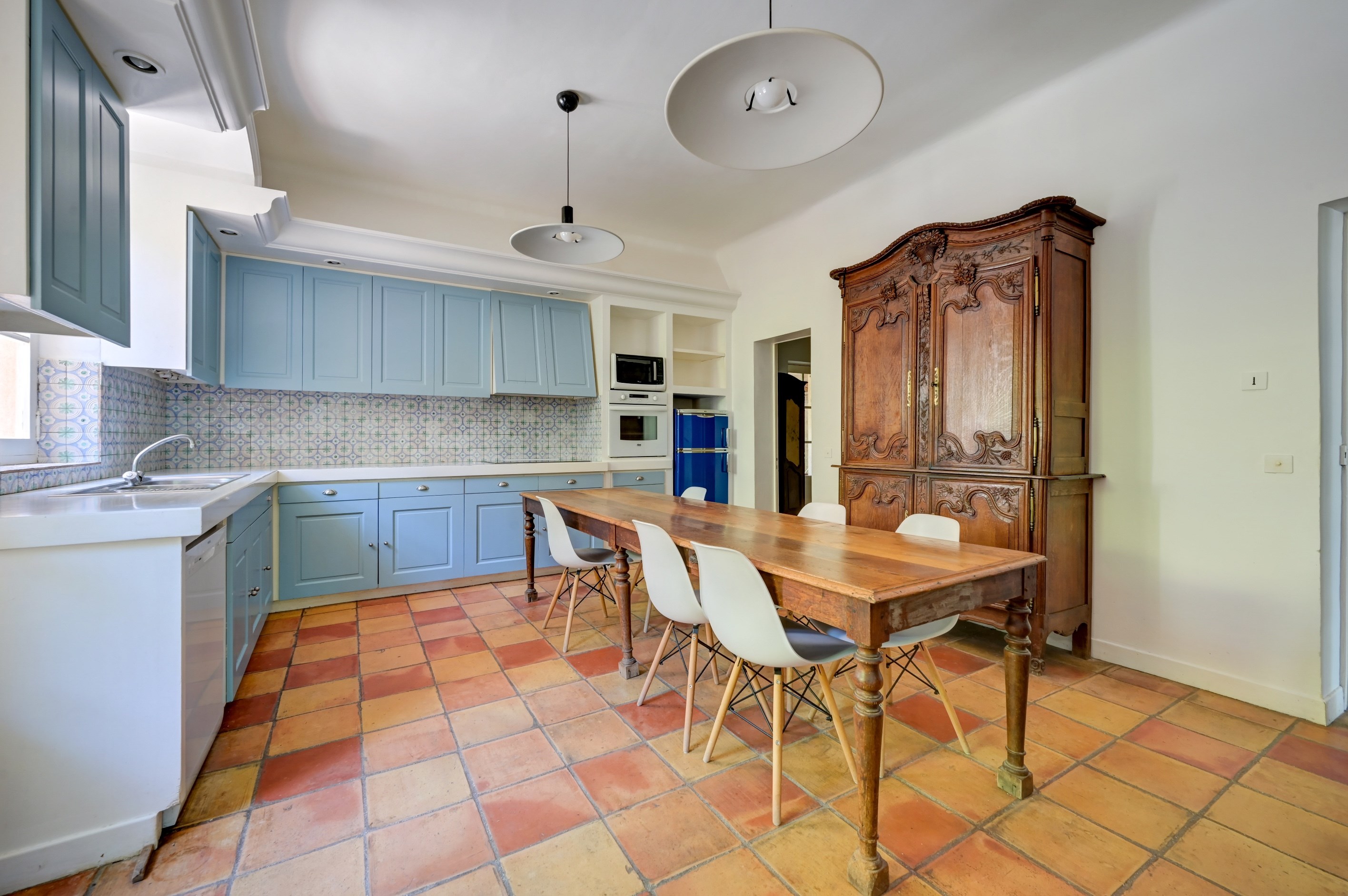  DOMAIN WITH 4 HOUSES AND A BASTIDE XVIII - 物件實景