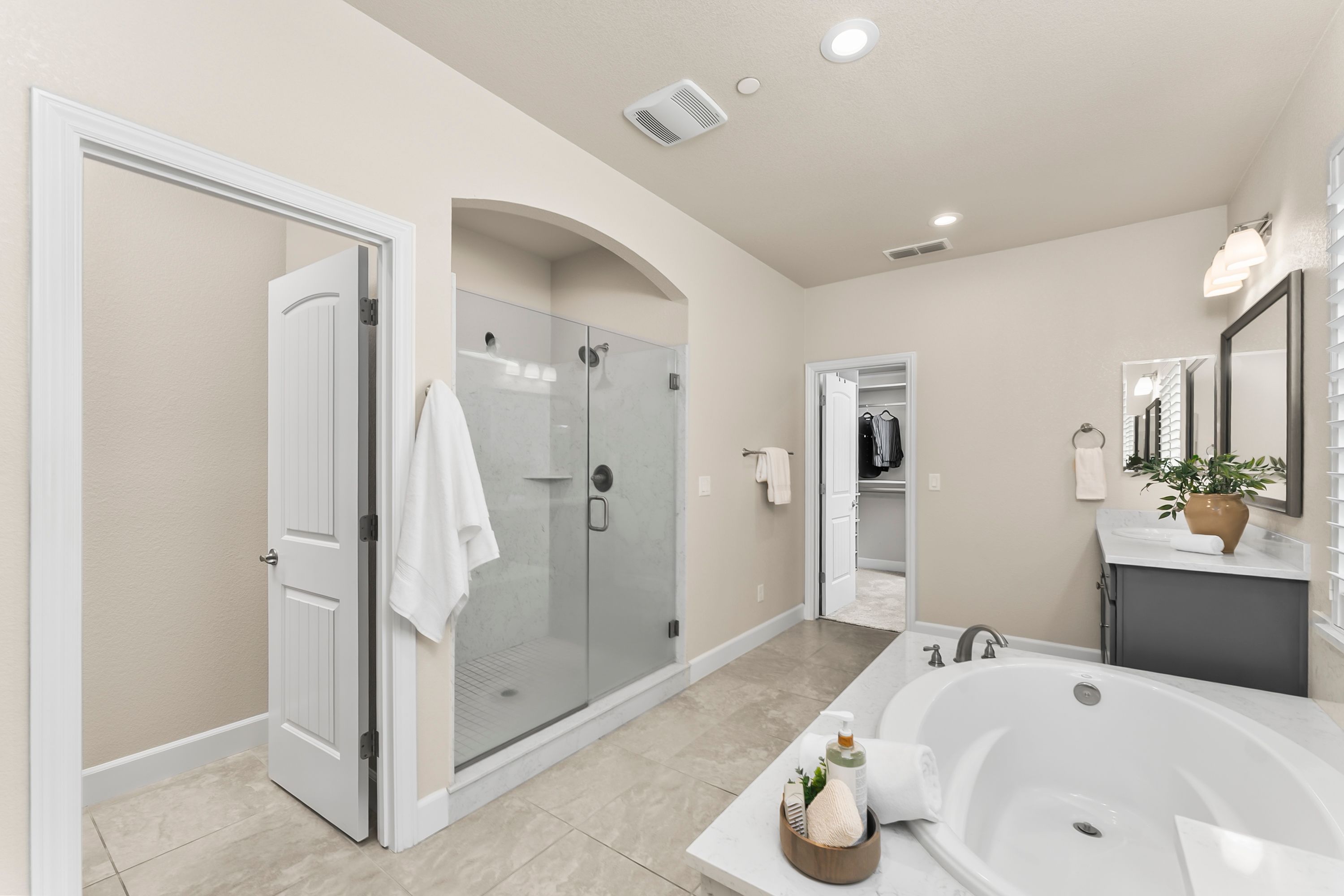  Thoughtful Design Meets Unbeatable El Dorado Hills Location - 物件實景