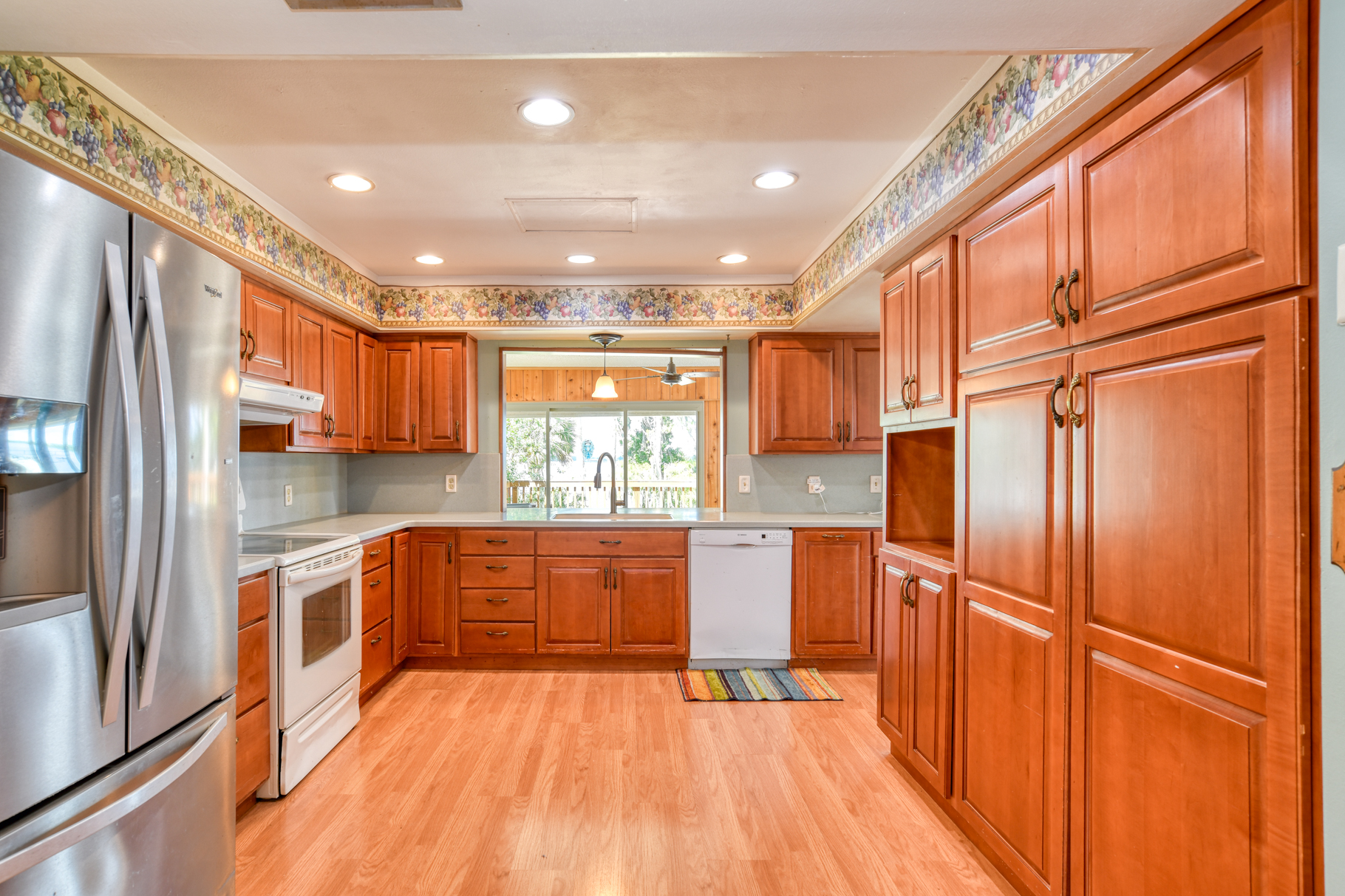 East Palatka, Florida, 32131, United States, 3 Bedrooms Bedrooms, ,Residential,For Sale,1935778