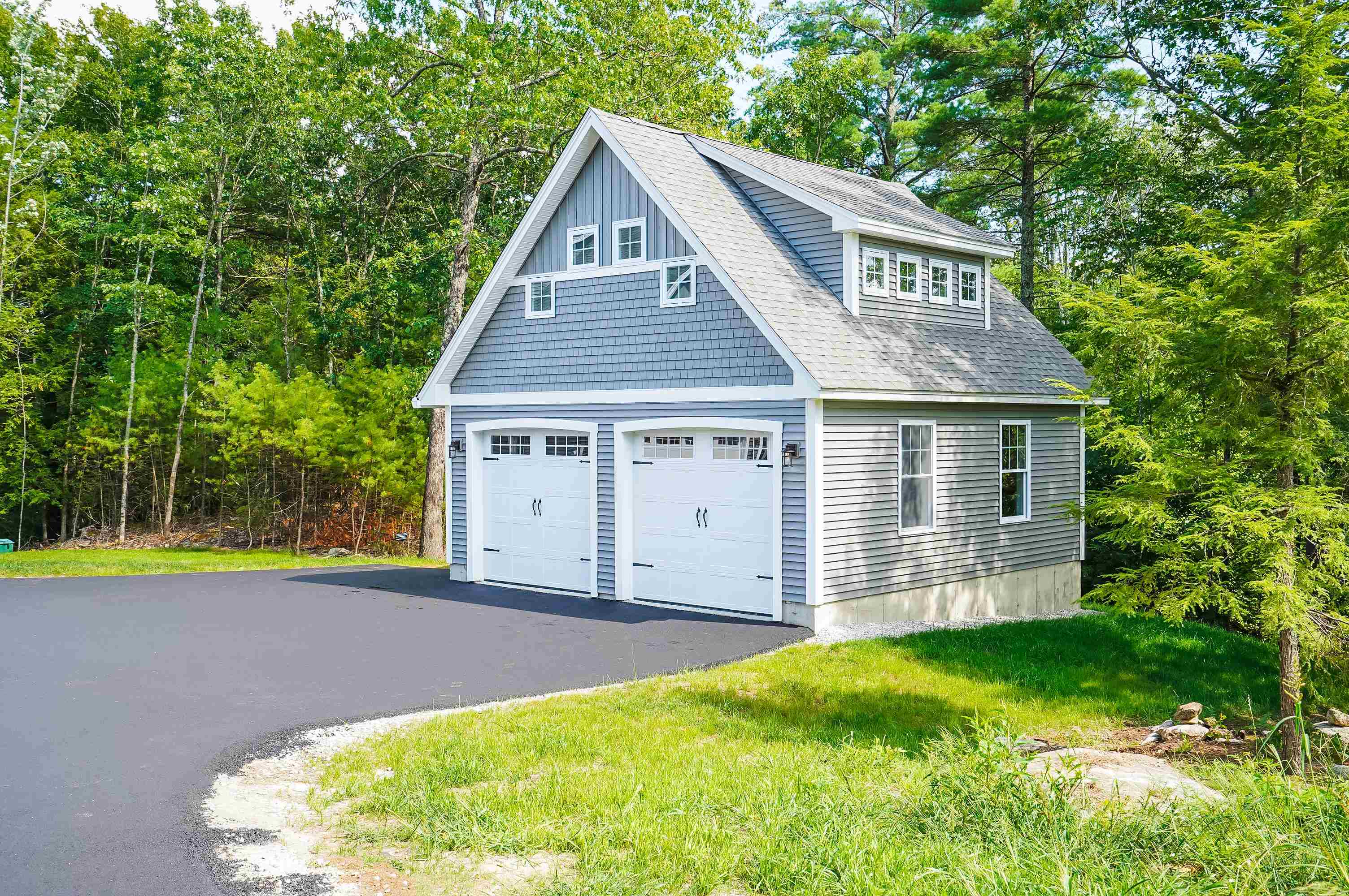 Bedford, New Hampshire, 03110, United States, 4 Bedrooms Bedrooms, ,4 BathroomsBathrooms,Residential,For Sale,1848455
