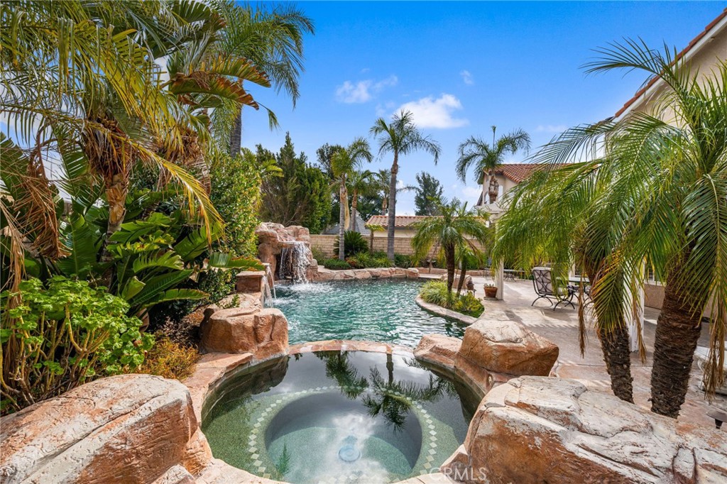 Fontana, California, 92336, United States, 4 Bedrooms Bedrooms, ,3 BathroomsBathrooms,Residential,For Sale,2022235