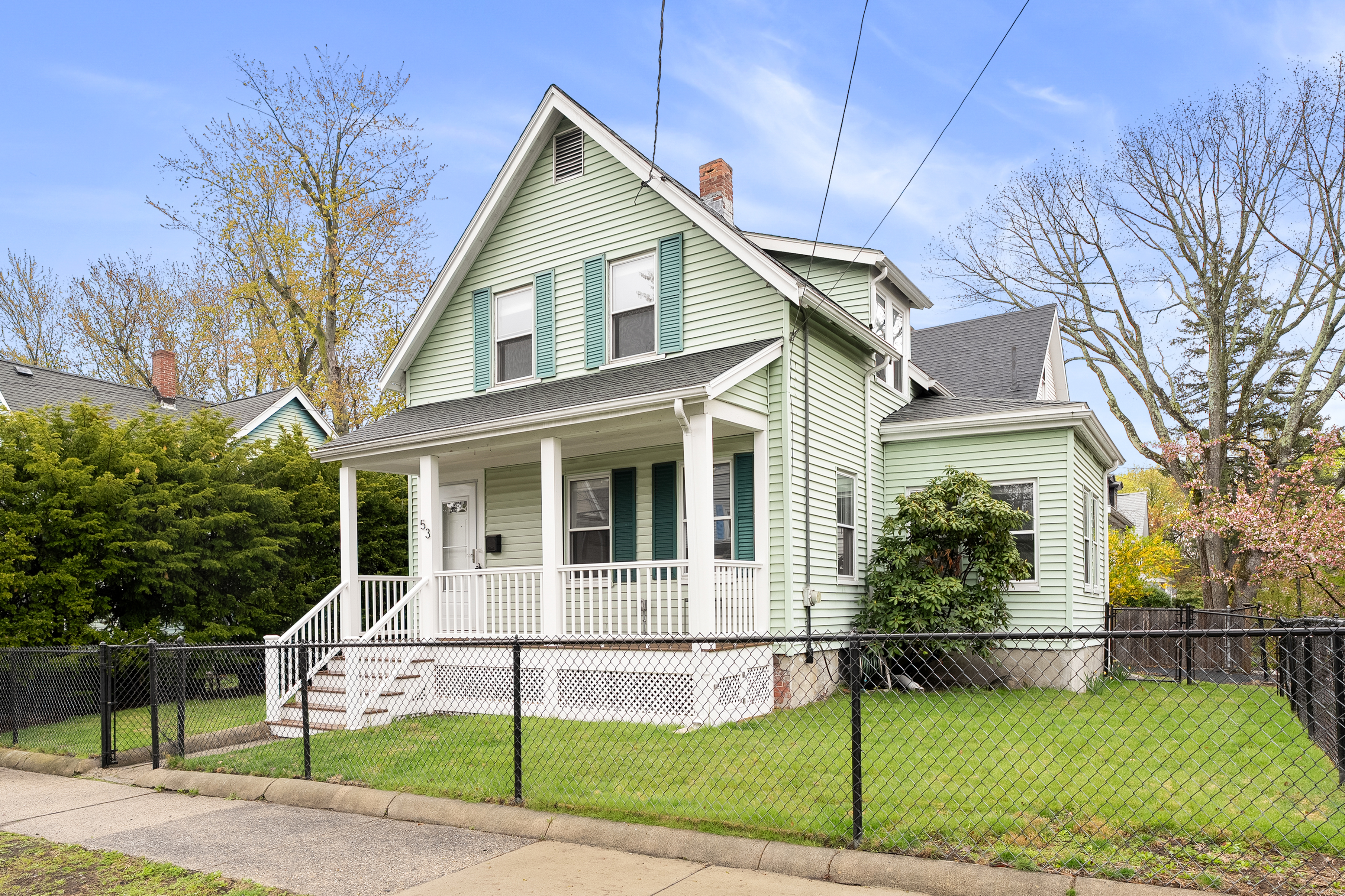 53 Henderson Street, Arlington, MA, 02474 - 物件實景