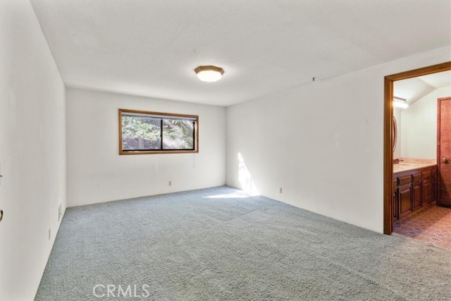 Lake Arrowhead, California, 92391, United States, 3 Bedrooms Bedrooms, ,4 BathroomsBathrooms,Residential,For Sale,1981303