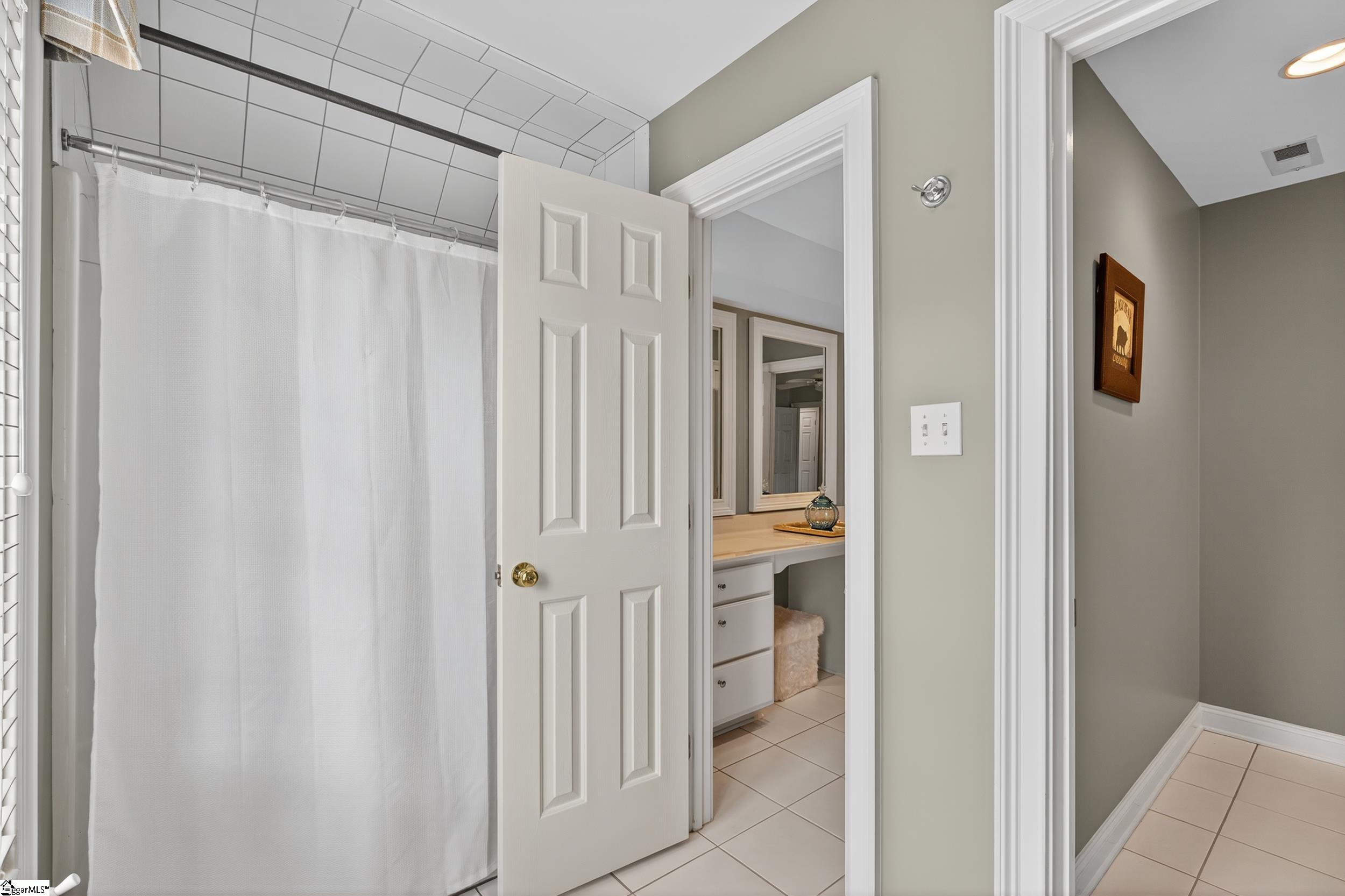 Spartanburg, South Carolina, 29306, United States, 4 Bedrooms Bedrooms, ,4 BathroomsBathrooms,Residential,For Sale,1918067
