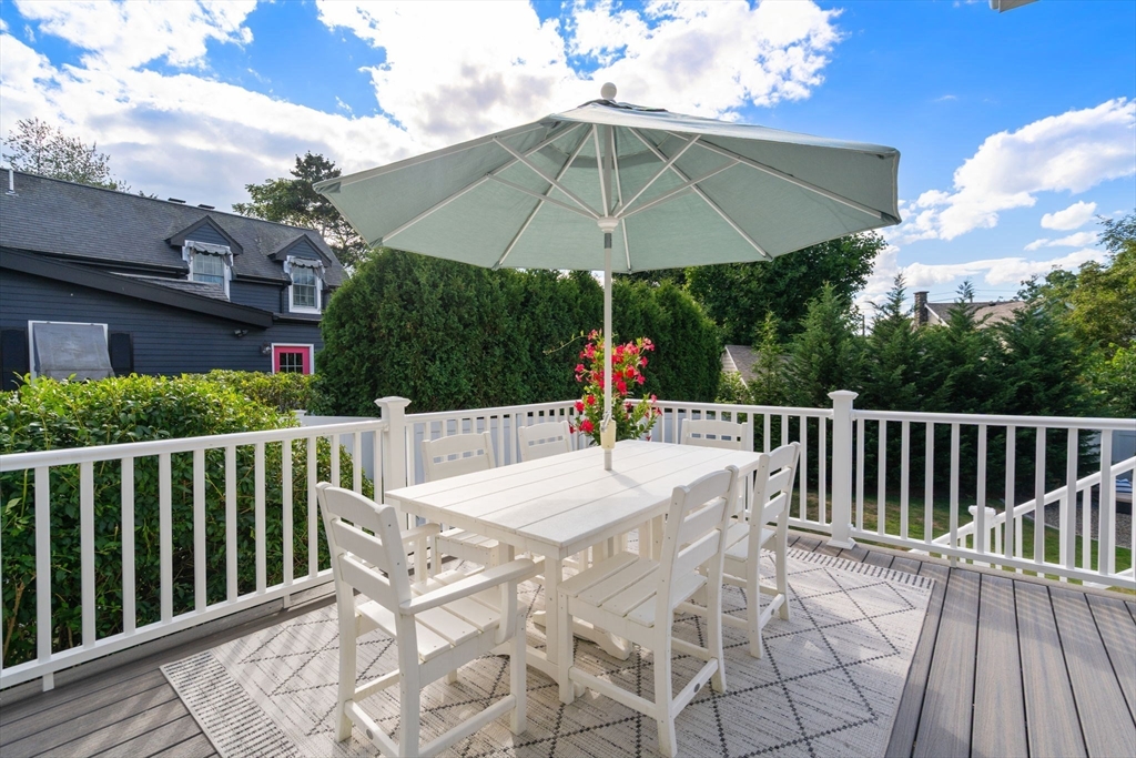 Milton, Massachusetts, 02186, United States, 3 Bedrooms Bedrooms, ,1 BathroomBathrooms,Residential,For Sale,1939202
