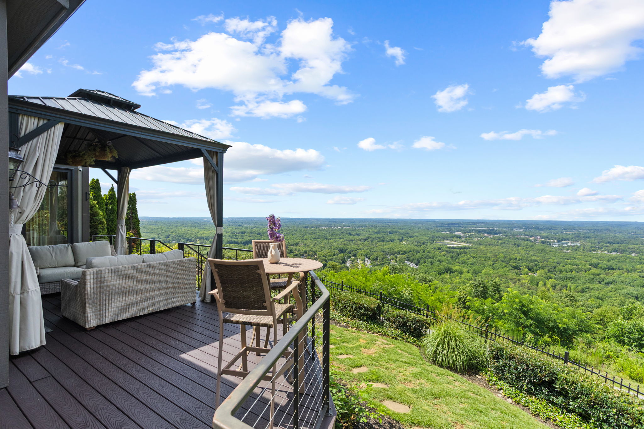  29 Grand Vista Drive, Greenville, SC 29609 - 物件實景