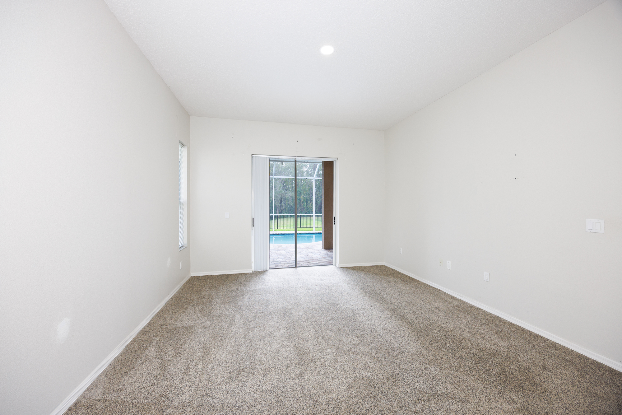 Tampa, Florida, 33647, United States, 4 Bedrooms Bedrooms, ,3 BathroomsBathrooms,Residential,For Sale,1982962