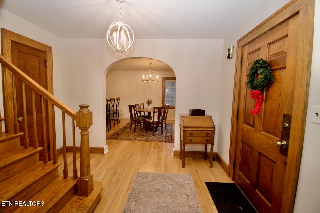 Maryville, Tennessee, 37803, United States, 4 Bedrooms Bedrooms, ,3 BathroomsBathrooms,Residential,For Sale,1989272