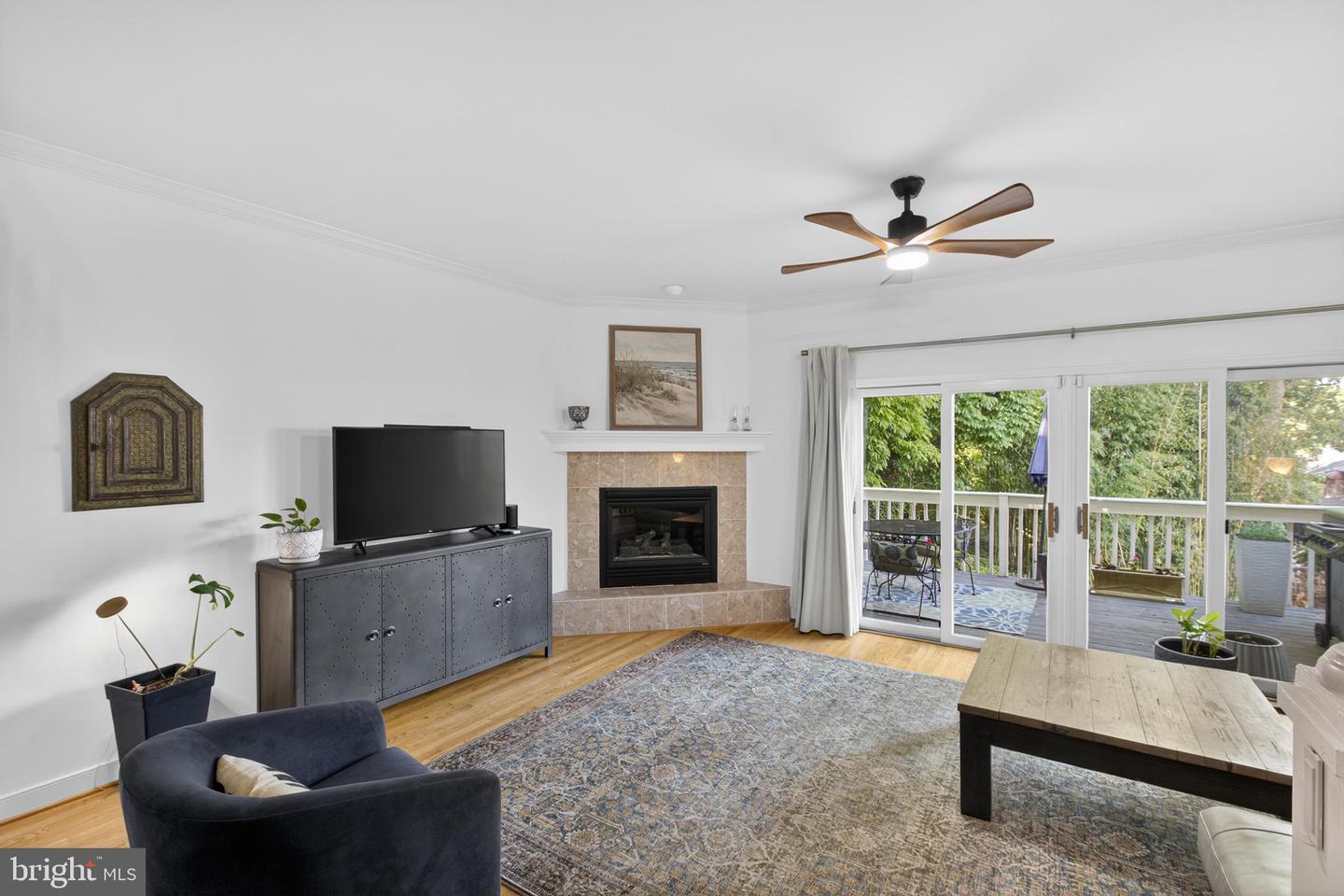 WILMINGTON, Delaware, 19806, United States, 4 Bedrooms Bedrooms, ,4 BathroomsBathrooms,Residential,For Sale,2048566