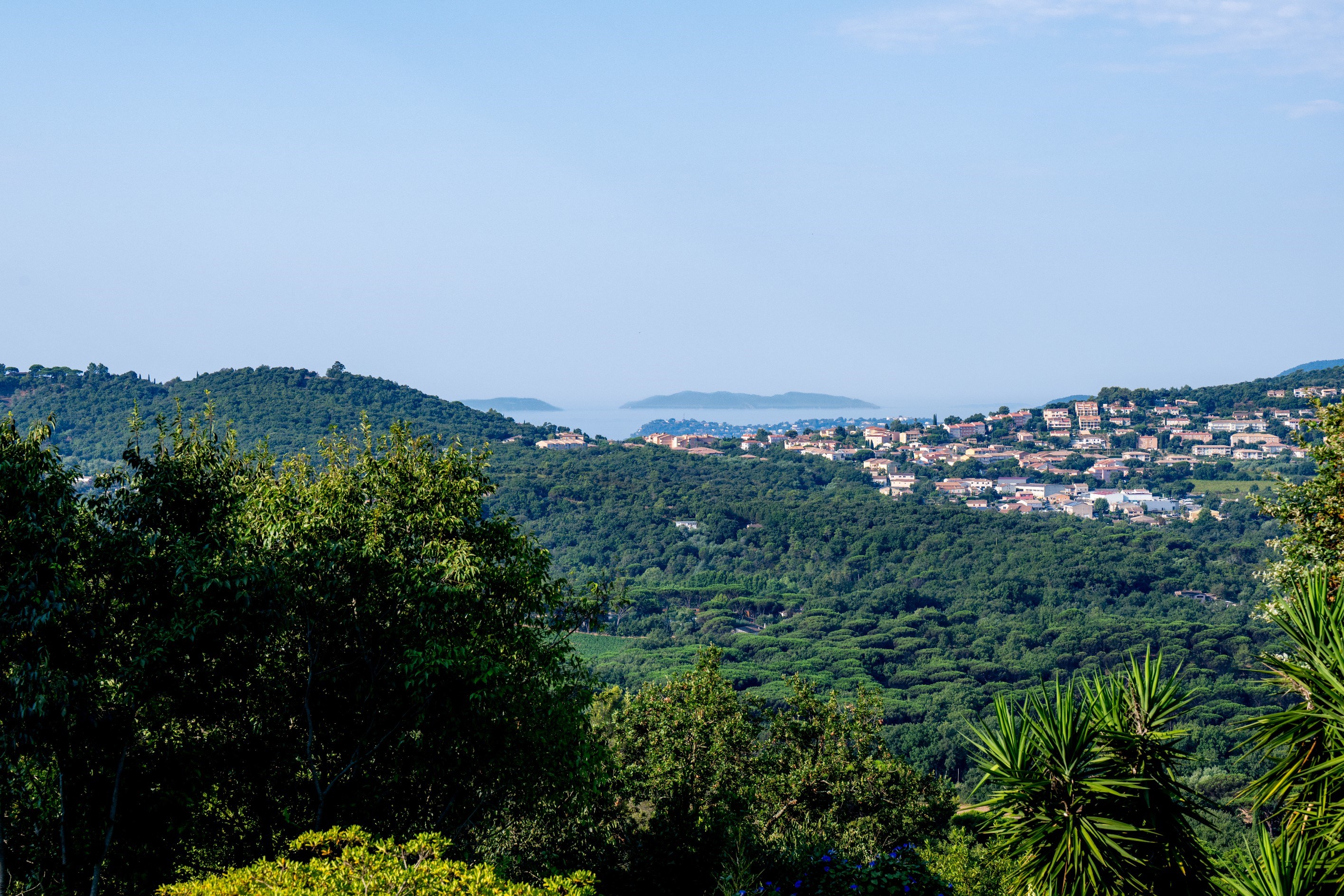  Contemporary bastide with open views and glimpse of the sea walking distance to… - 物件實景
