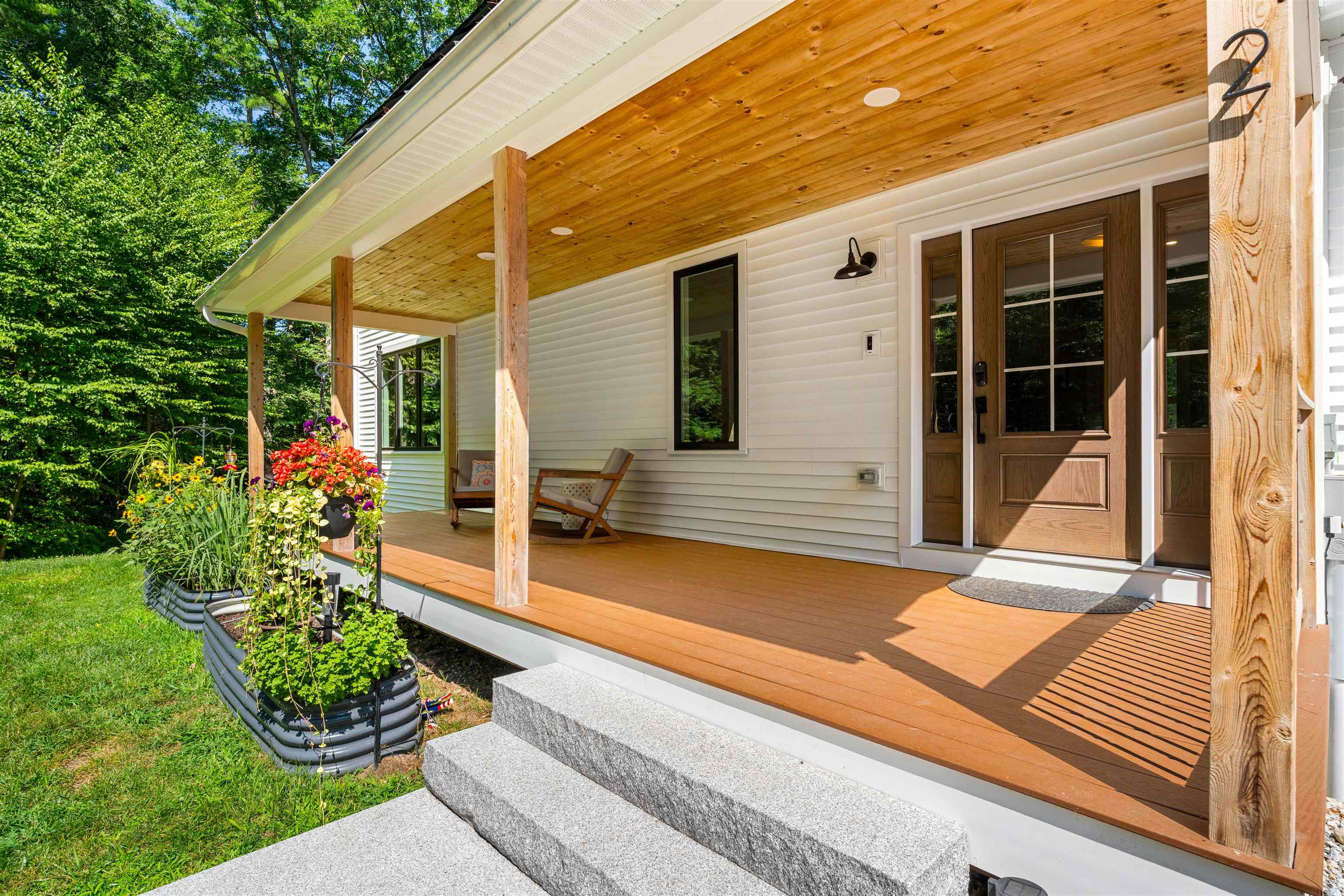 Hollis, New Hampshire, 03049, United States, 3 Bedrooms Bedrooms, ,3 BathroomsBathrooms,Residential,For Sale,1907073
