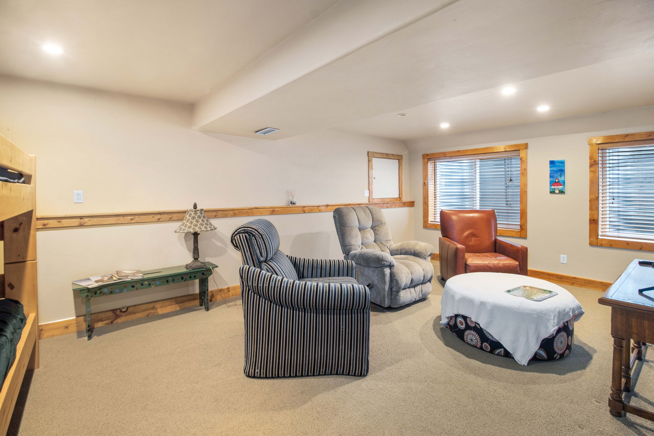  Elevated Comfort and Light-Filled Living in the Heart of River Valley Ranch - 物件實景