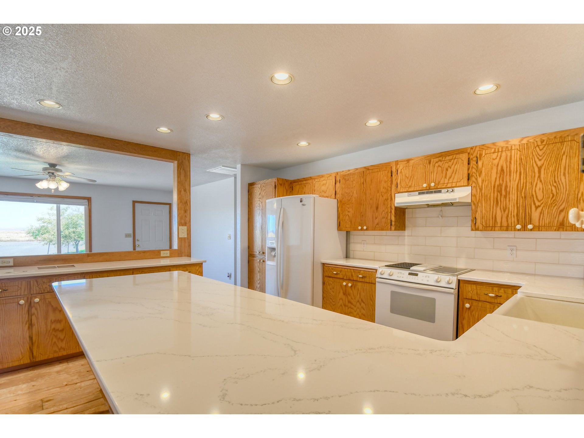 Pendleton, Oregon, 97801, United States, 3 Bedrooms Bedrooms, ,3 BathroomsBathrooms,Residential,For Sale,1891177