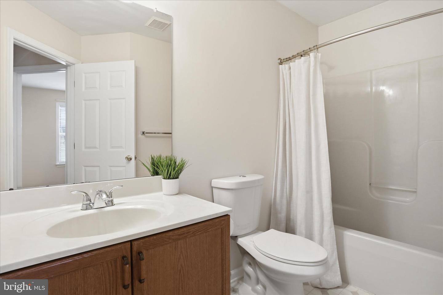Quince Tree Dr, Martinsburg, WV 25403 #1