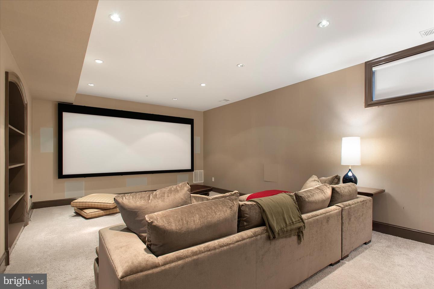 Washington, District of Columbia, 20008, United States, 6 Bedrooms Bedrooms, ,8 BathroomsBathrooms,Residential,For Sale,1807338