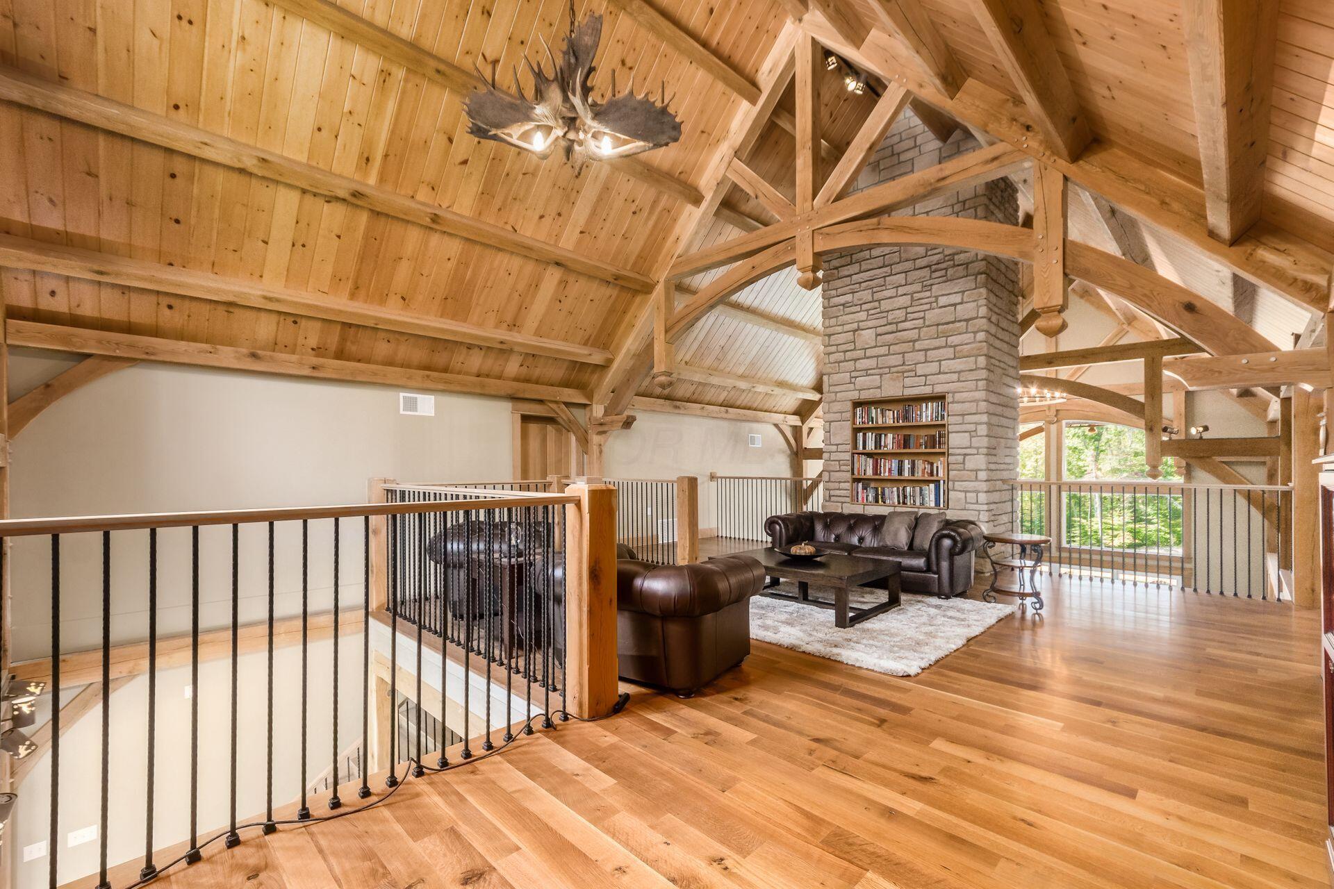 Rockbridge, Ohio, 43149, United States, 8 Bedrooms Bedrooms, ,14 BathroomsBathrooms,Residential,For Sale,1820005