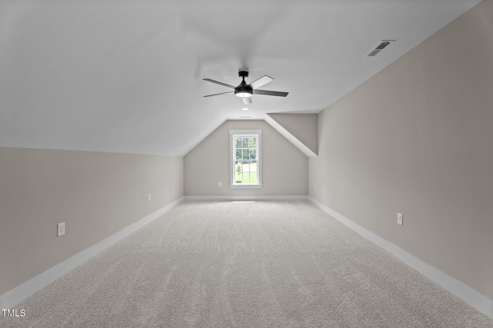 Spring Hope, North Carolina, 27882, United States, 3 Bedrooms Bedrooms, ,3 BathroomsBathrooms,Residential,For Sale,1826644