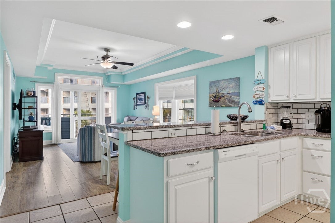 TYBEE ISLAND, Georgia, 31328, United States, 3 Bedrooms Bedrooms, ,2 BathroomsBathrooms,Residential,For Sale,2005862