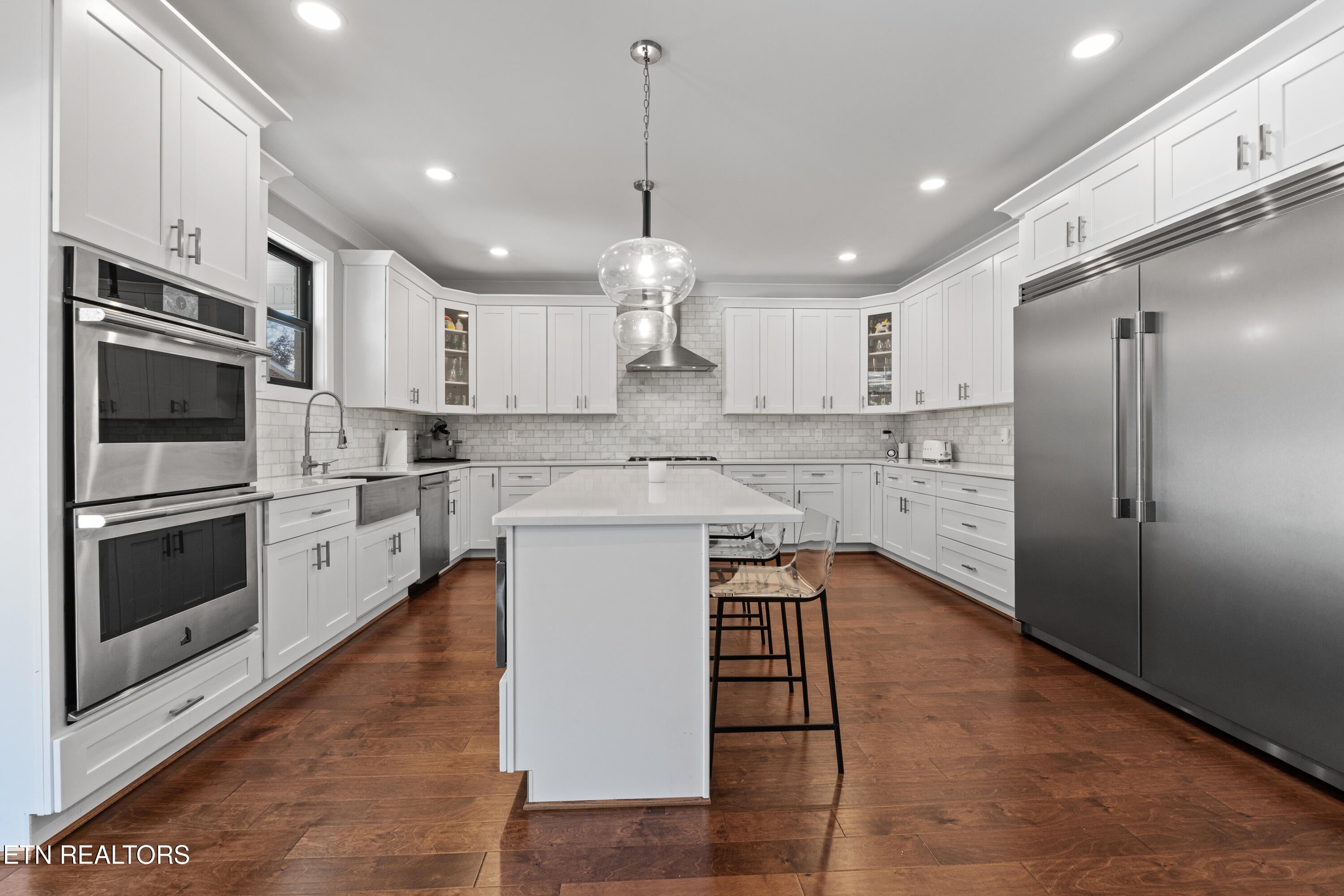 Maryville, Tennessee, 37803, United States, 4 Bedrooms Bedrooms, ,3 BathroomsBathrooms,Residential,For Sale,1721654