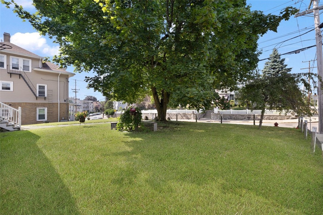 Woonsocket, Rhode Island, 02895, United States, 11 Bedrooms Bedrooms, ,4 BathroomsBathrooms,Residential,For Sale,1912743