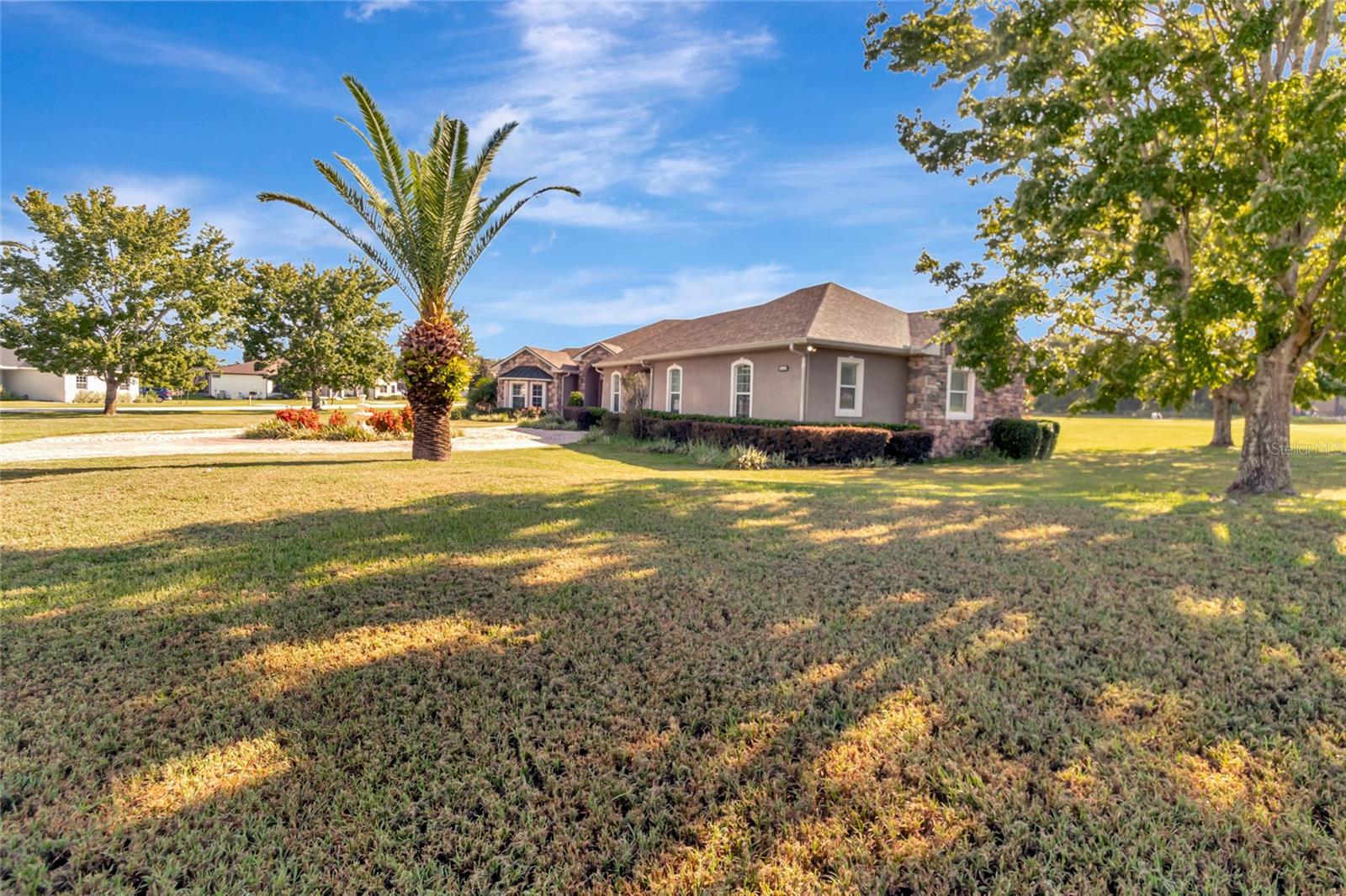 GROVELAND, Florida, 34736, United States, 4 Bedrooms Bedrooms, ,4 BathroomsBathrooms,Residential,For Sale,1917784