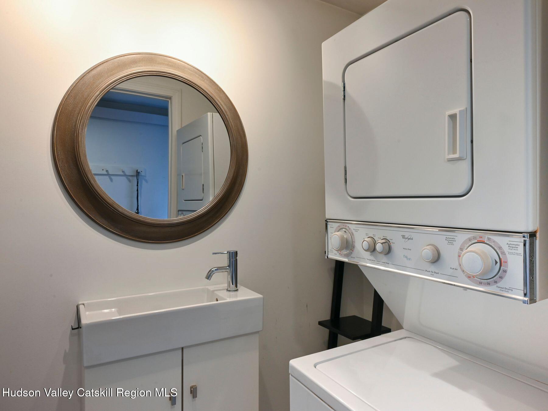 Hunter, New York, 12442, United States, 4 Bedrooms Bedrooms, ,3 BathroomsBathrooms,Residential,For Sale,1874055