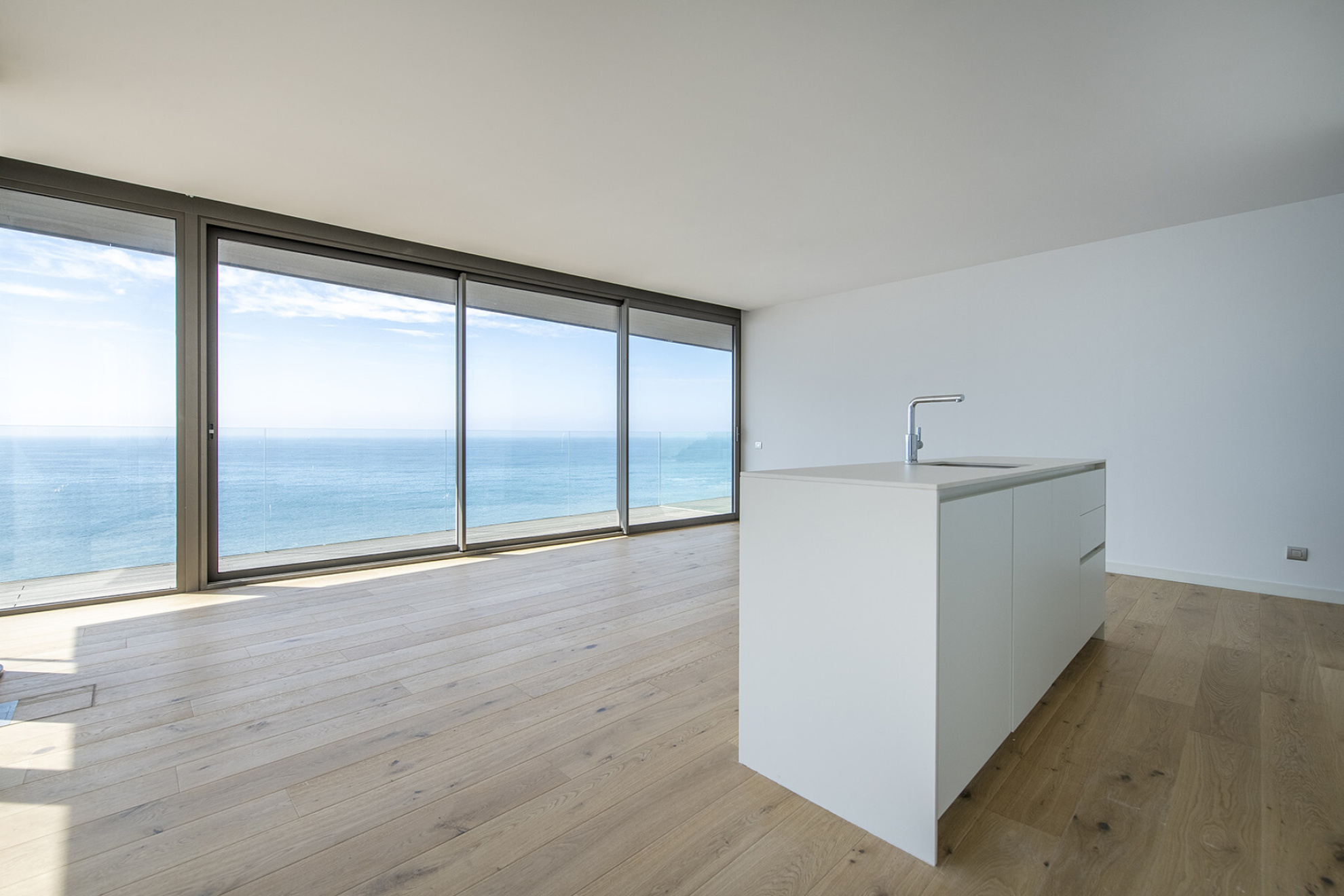  Seafront penthouse in new development in Lloret de Mar - 物件實景