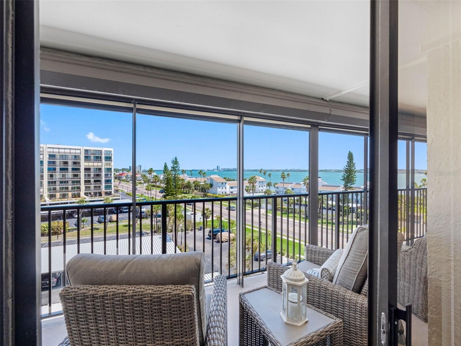 CLEARWATER BEACH, Florida, 33767, United States, 2 Bedrooms Bedrooms, ,2 BathroomsBathrooms,Residential,For Sale,1937556