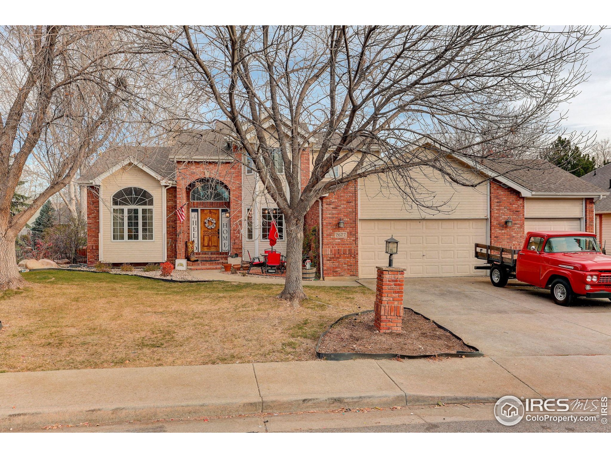 Loveland, Colorado, 80538, United States, 4 Bedrooms Bedrooms, ,4 BathroomsBathrooms,Residential,For Sale,1992882